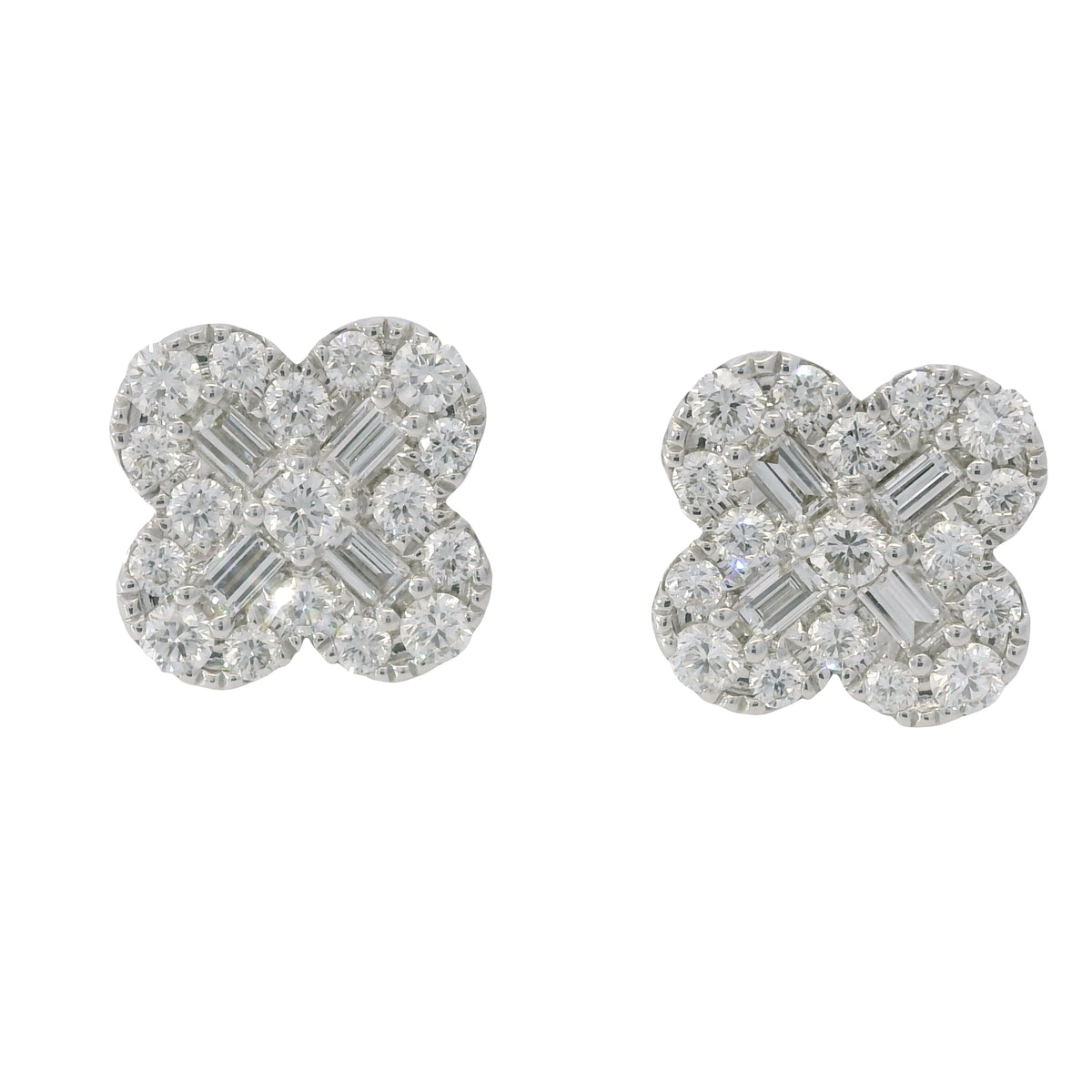 18k White Gold Natural Diamond Pave Clover Style Stud Earrings