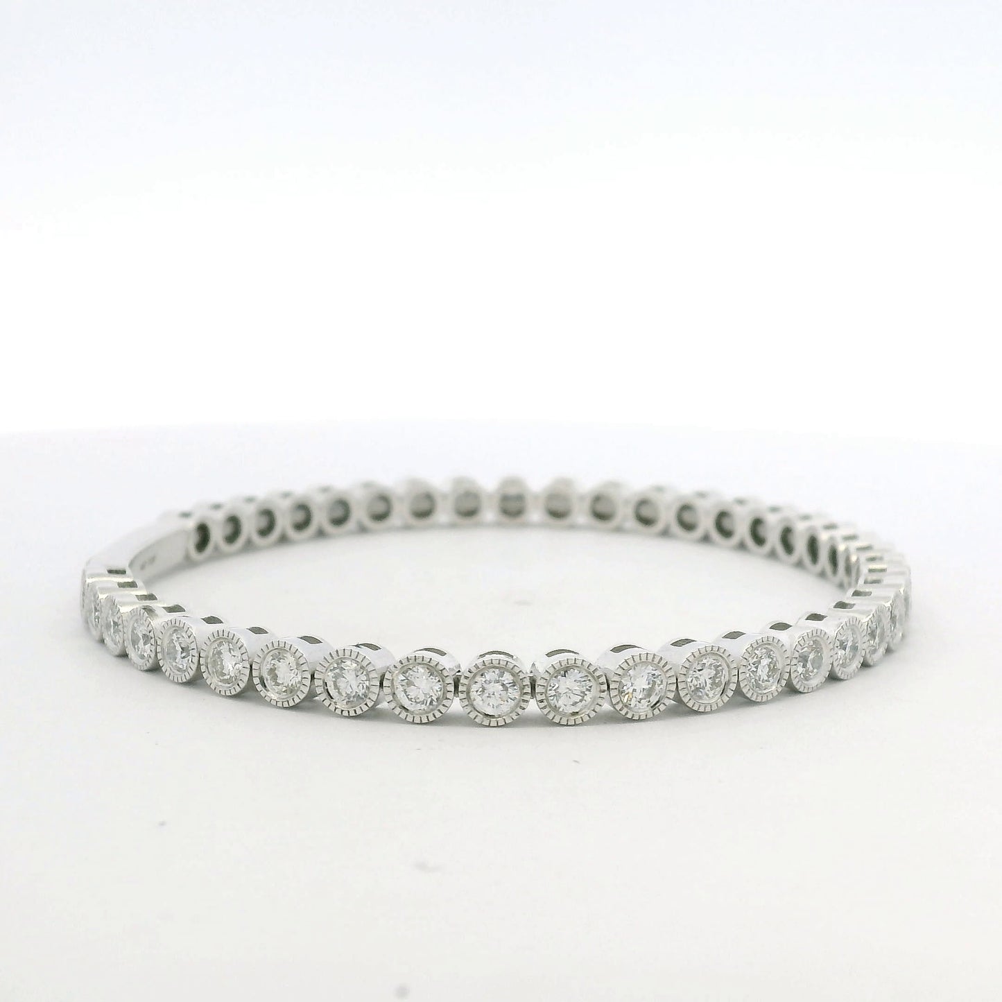 14K White Gold Natural Diamond Bezel Set Bangle Bracelet