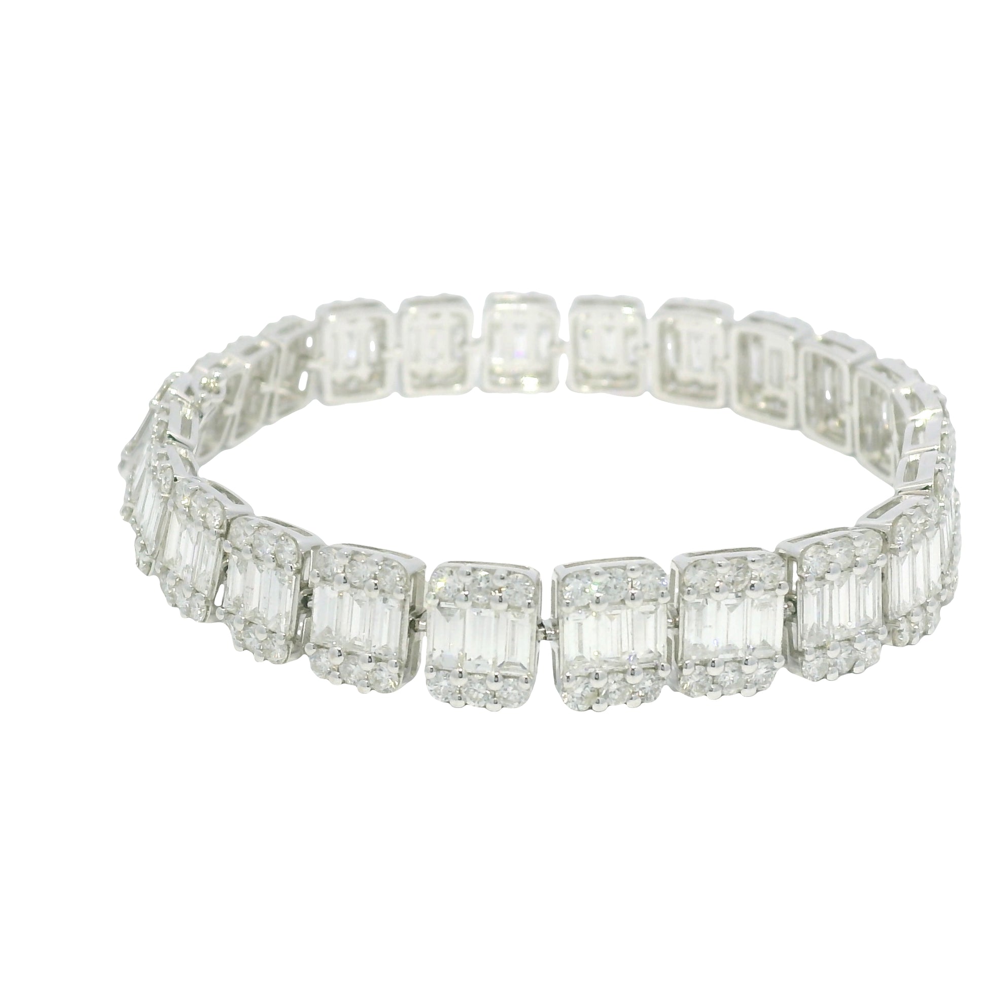 18k White Gold Natural Diamond Mosaic Rectangular Station Bracelet
