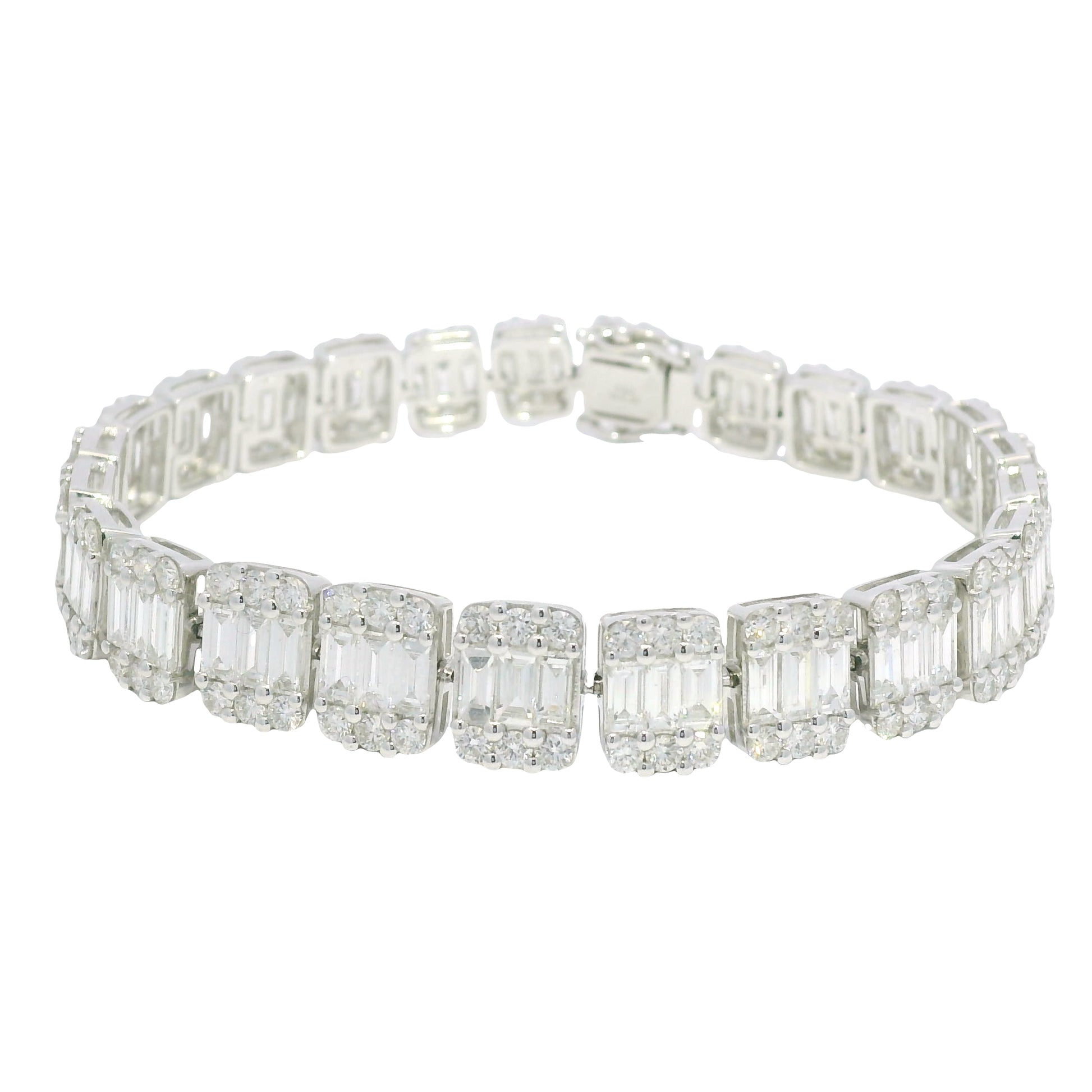 18k White Gold Natural Diamond Mosaic Rectangular Station Bracelet