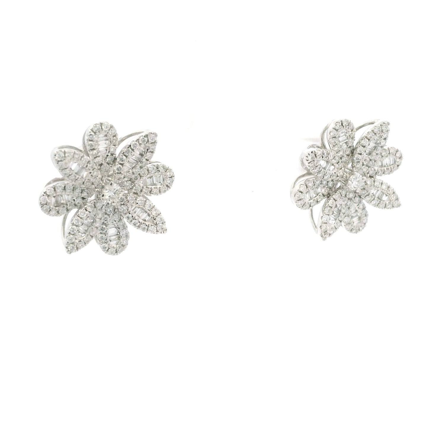 18K White Gold Natural Round & Baguette Diamond Flower Earrings