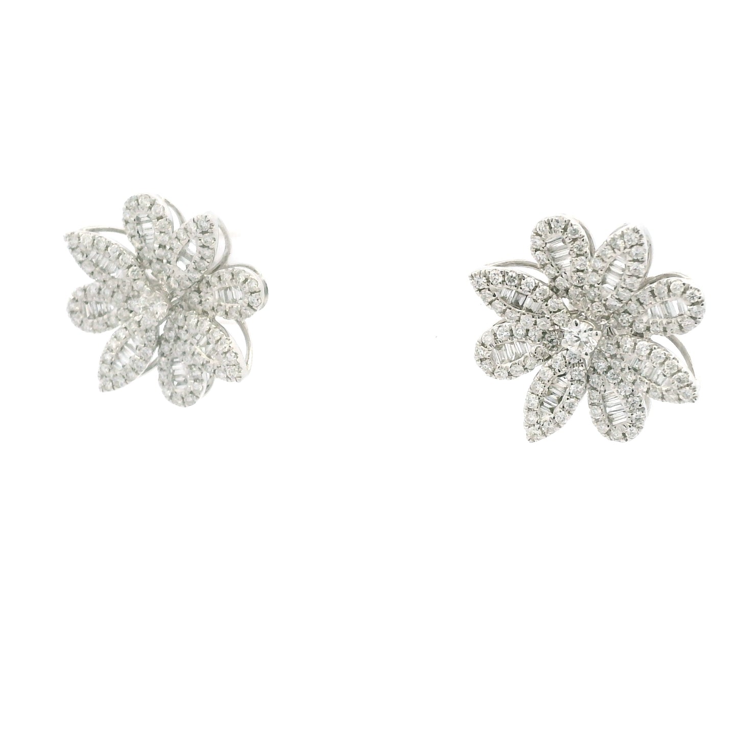 18K White Gold Natural Round & Baguette Diamond Flower Earrings