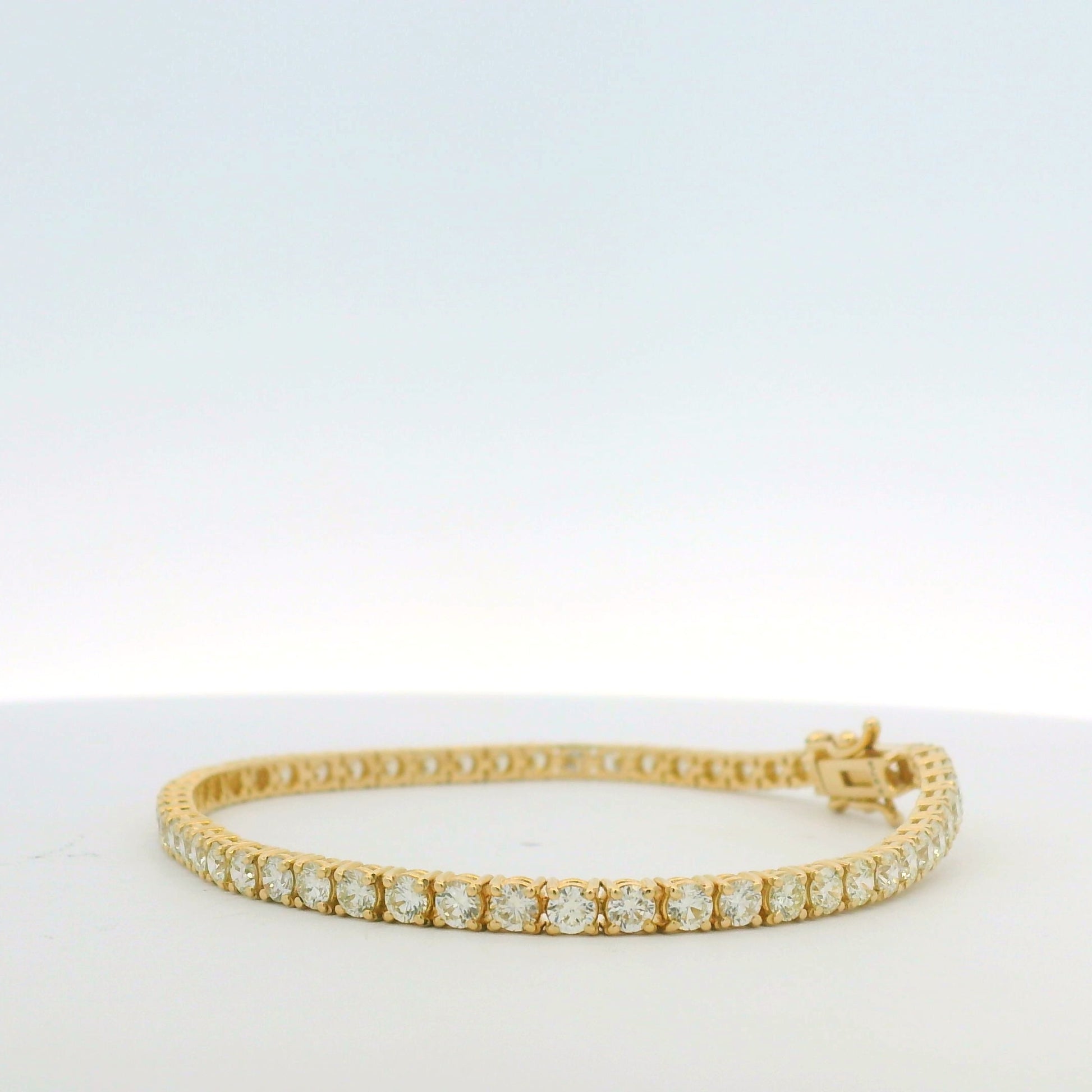 14K Yellow Gold Natural Round Brilliant Cut Diamond Tennis Bracelet