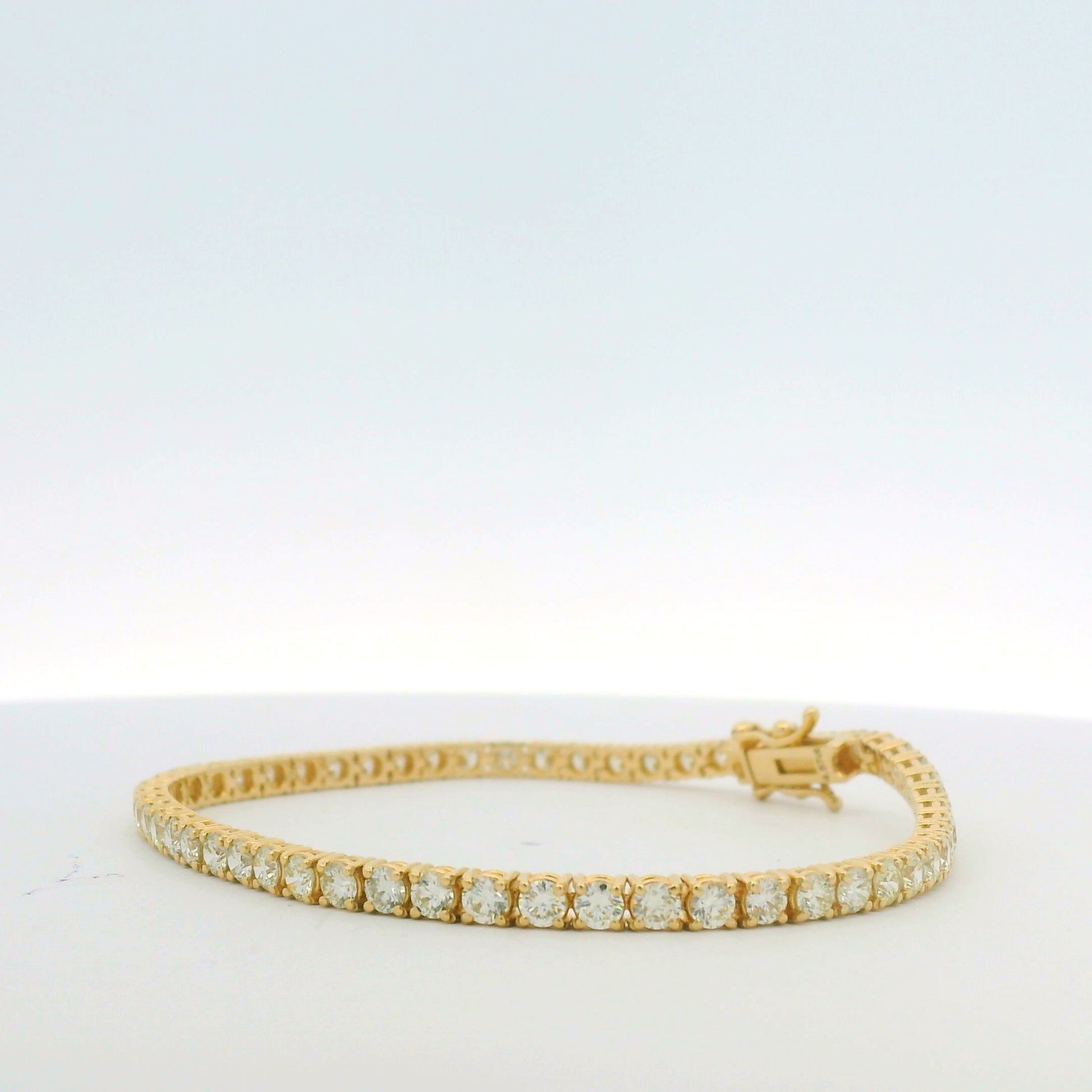 14K Yellow Gold Natural Round Brilliant Cut Diamond Tennis Bracelet