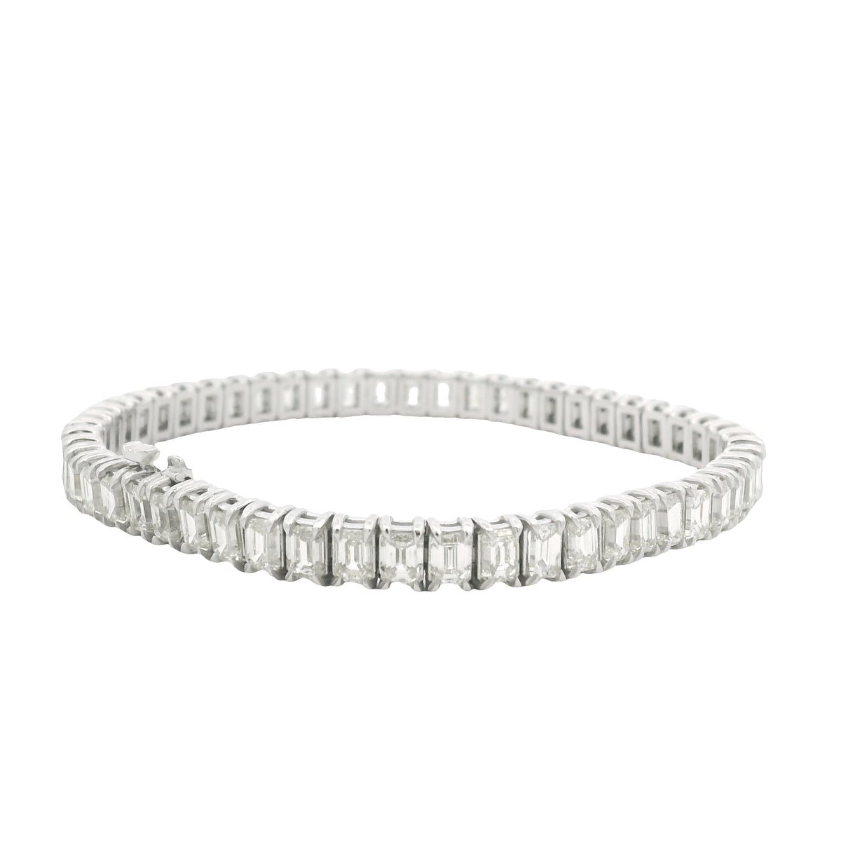 18K White Gold Natural Emerald Cut Diamond Prong- Set Tennis Bracelet