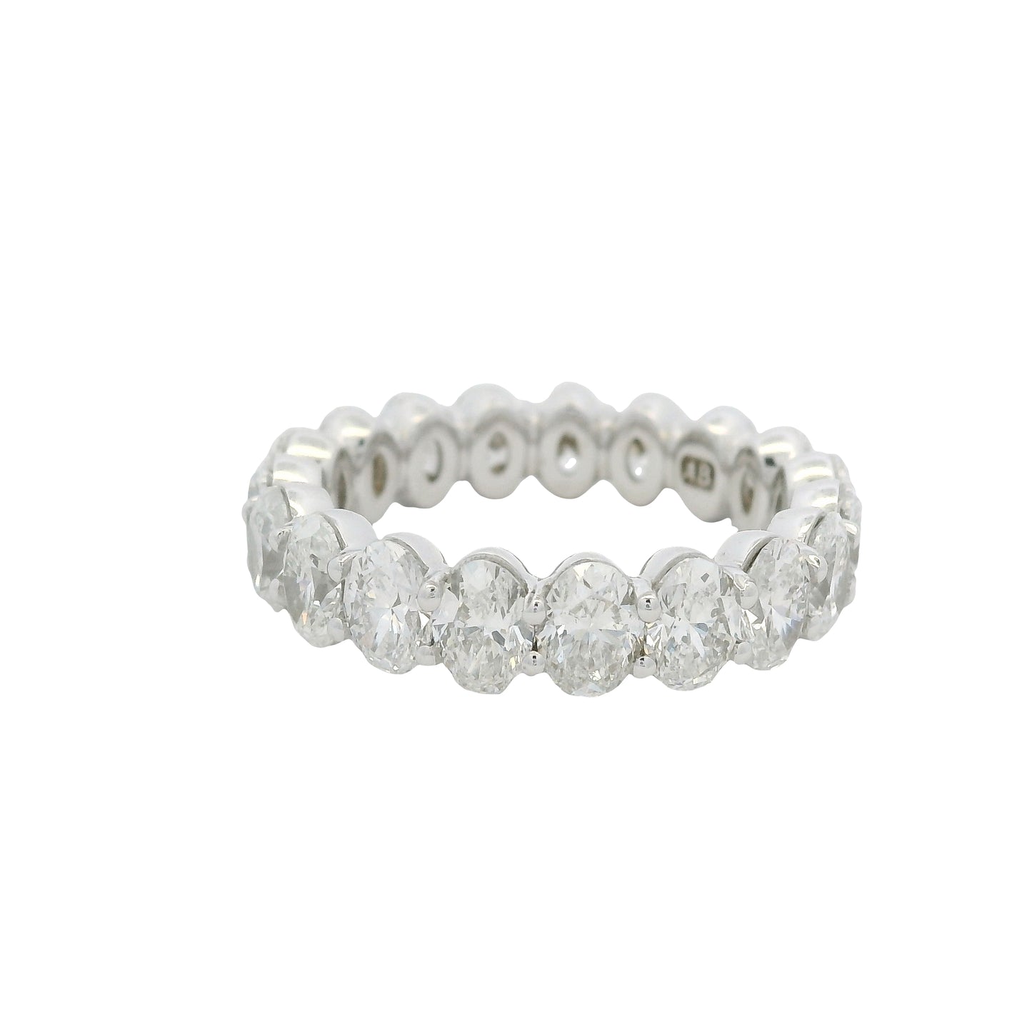 18K White Gold Natural Oval Cut Diamond Eternity Band