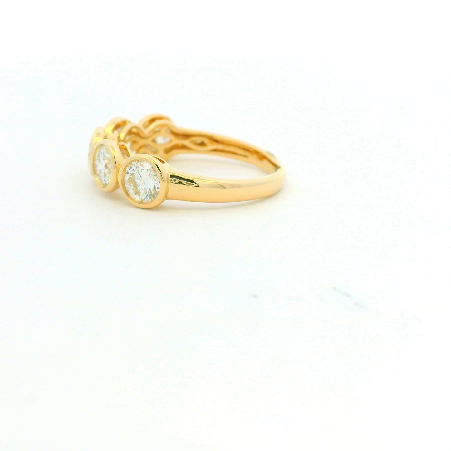 14k Yellow Gold Natural 1.75 Carat Round Brilliant Diamond 5 Stone Bezel Set Ring