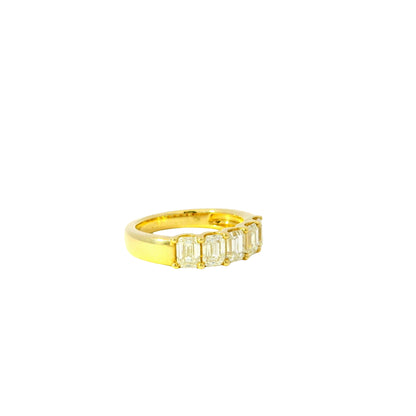 18K Yellow Gold Natural 2.00 Carat Emerald Cut Diamond 5 Stone Ring