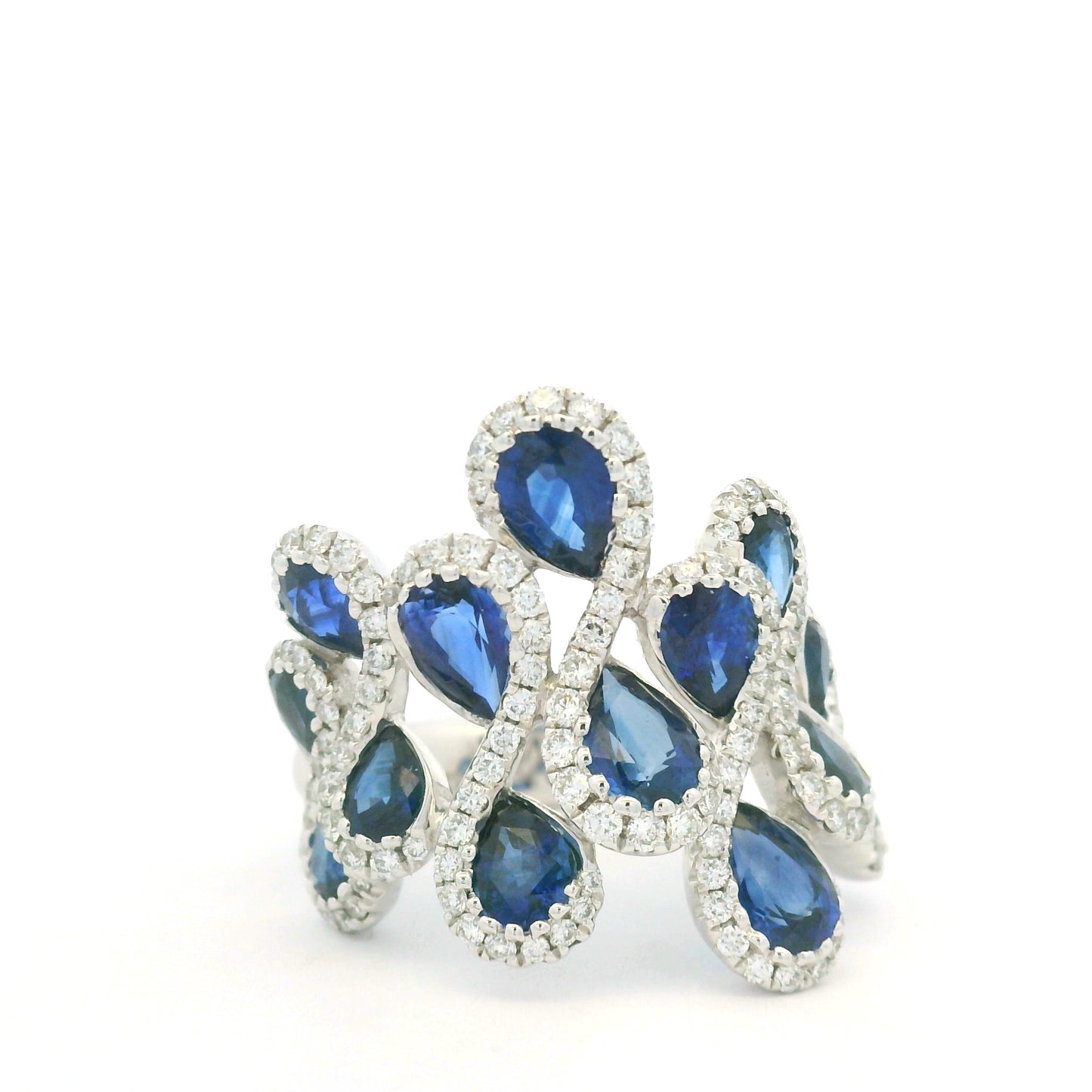 18K White Gold Natural Diamond & Pear Shape Sapphire Ring