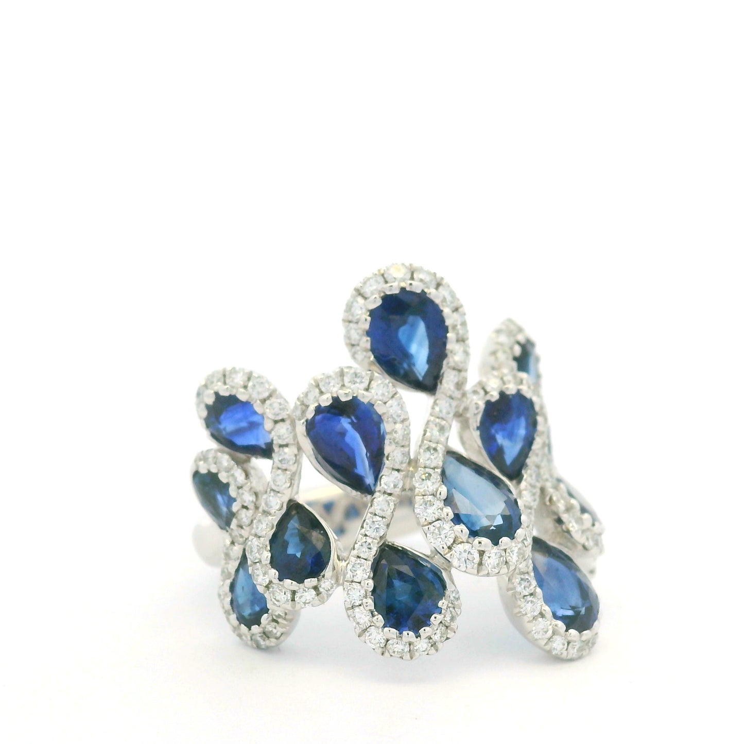 18K White Gold Natural Diamond & Pear Shape Sapphire Ring