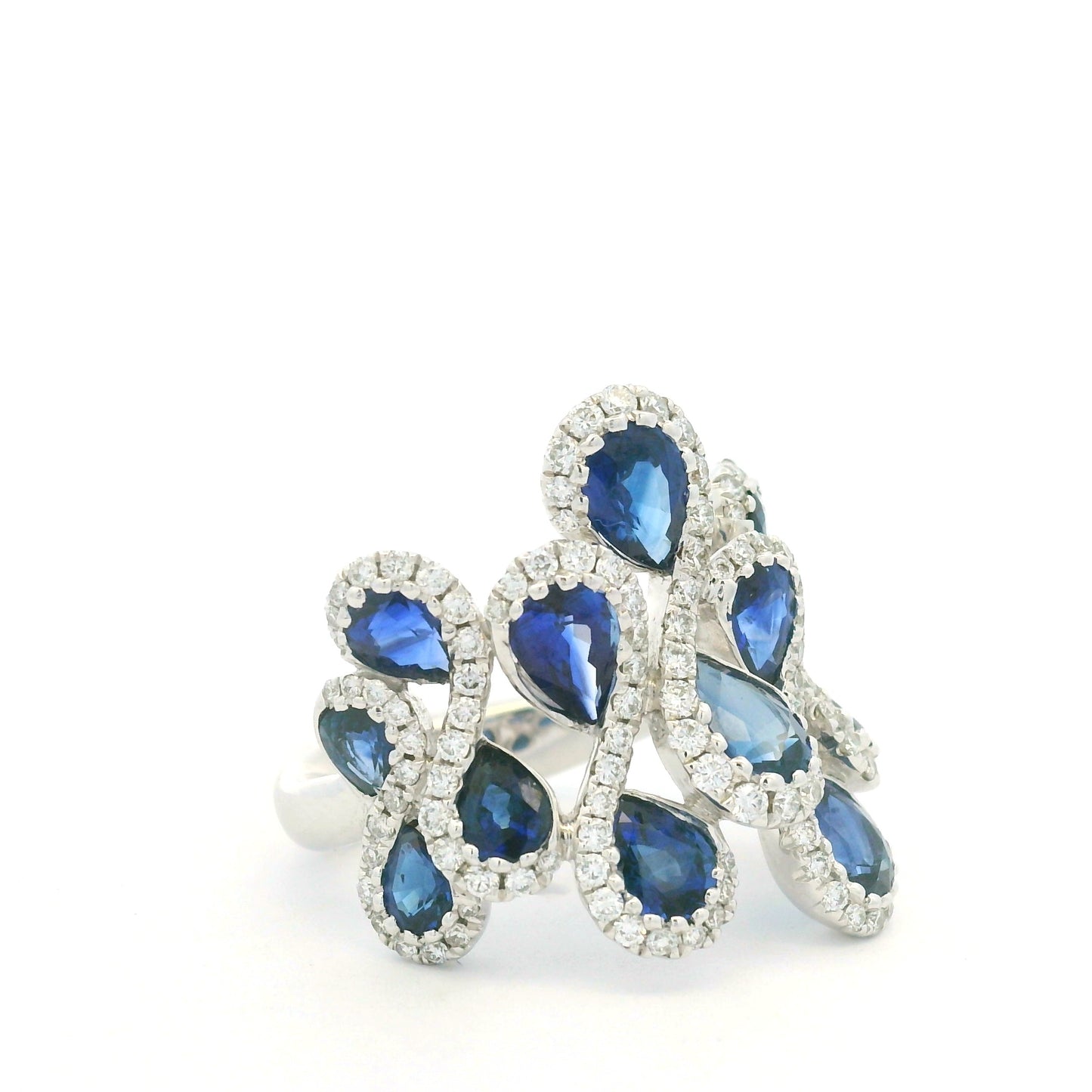 18K White Gold Natural Diamond & Pear Shape Sapphire Ring