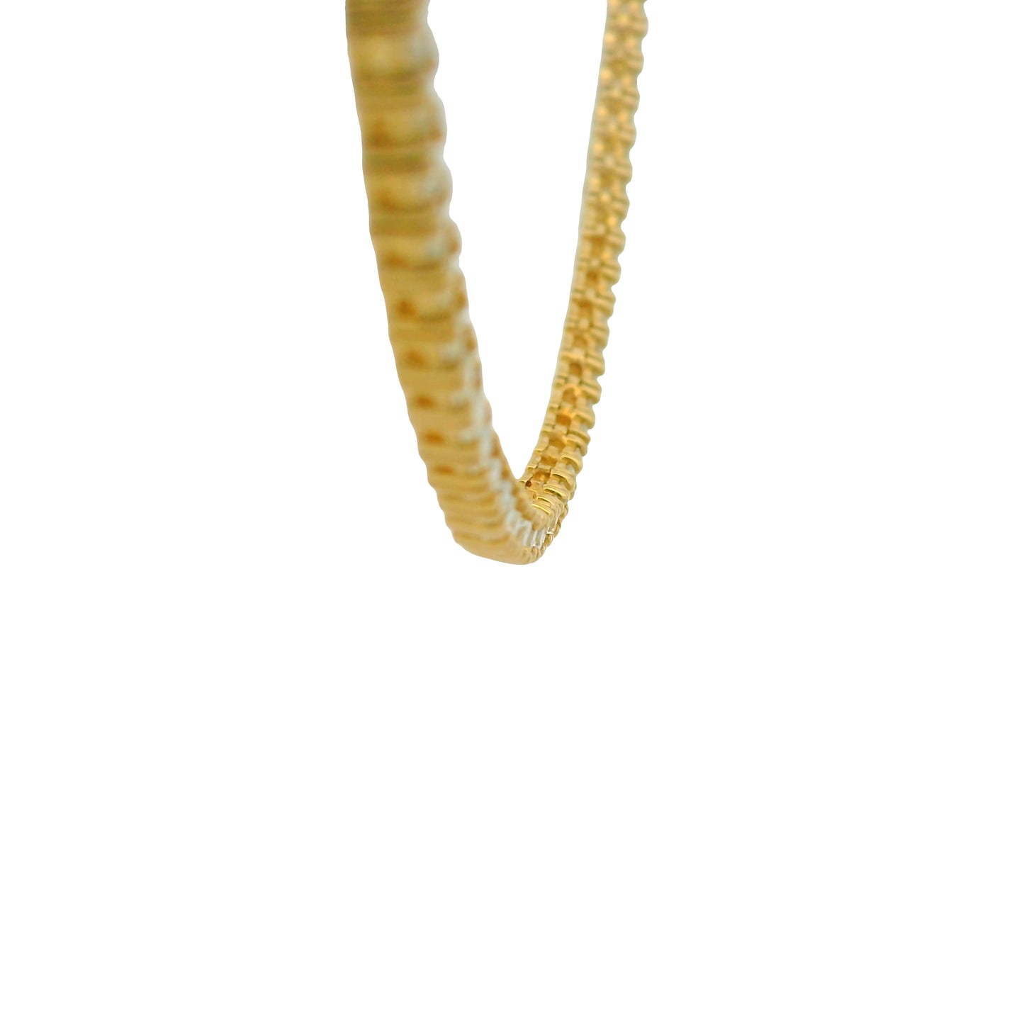 14k Yellow Gold Natural 6.30 Carat Round Brilliant Cut Diamond Tennis Necklace