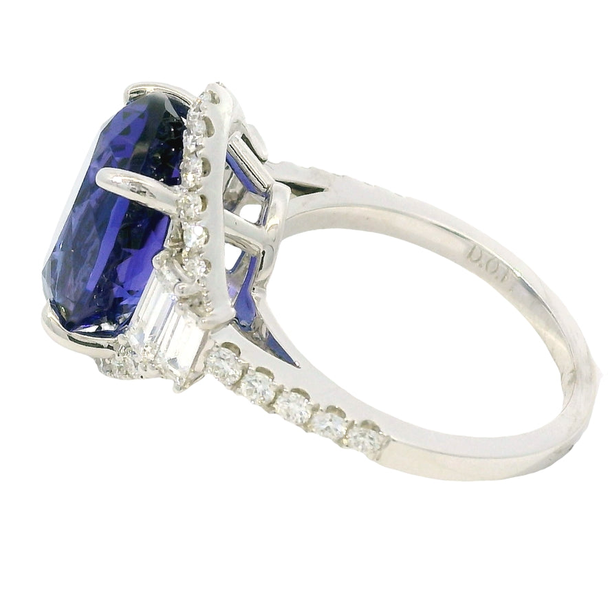 18k White Gold Natural 8.20 Carat Oval Tanzanite and Diamond Halo Ring