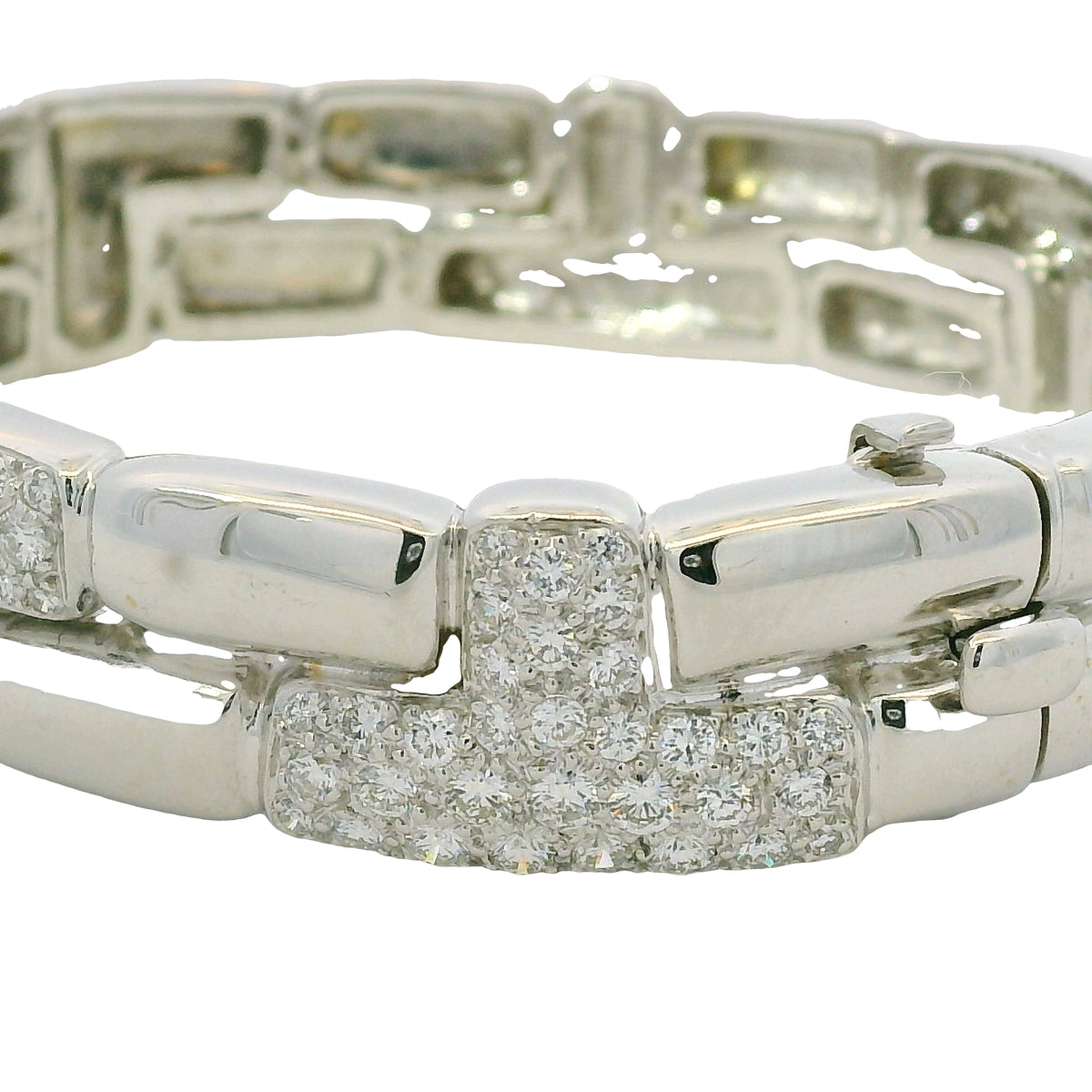 18K White Gold Natural Round Brilliant Diamond Pave Station Link Bracelet