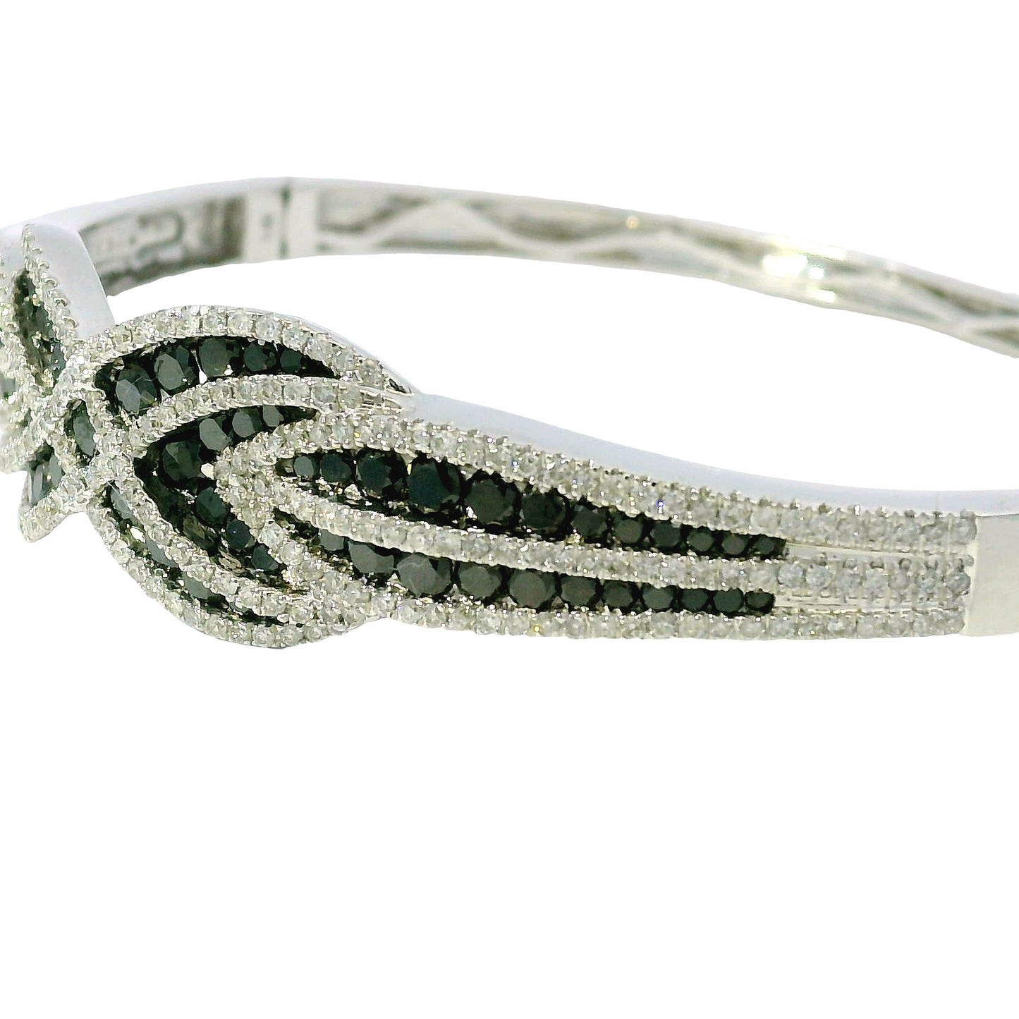 14k White Gold Black And White Diamond X Bangle Bracelet