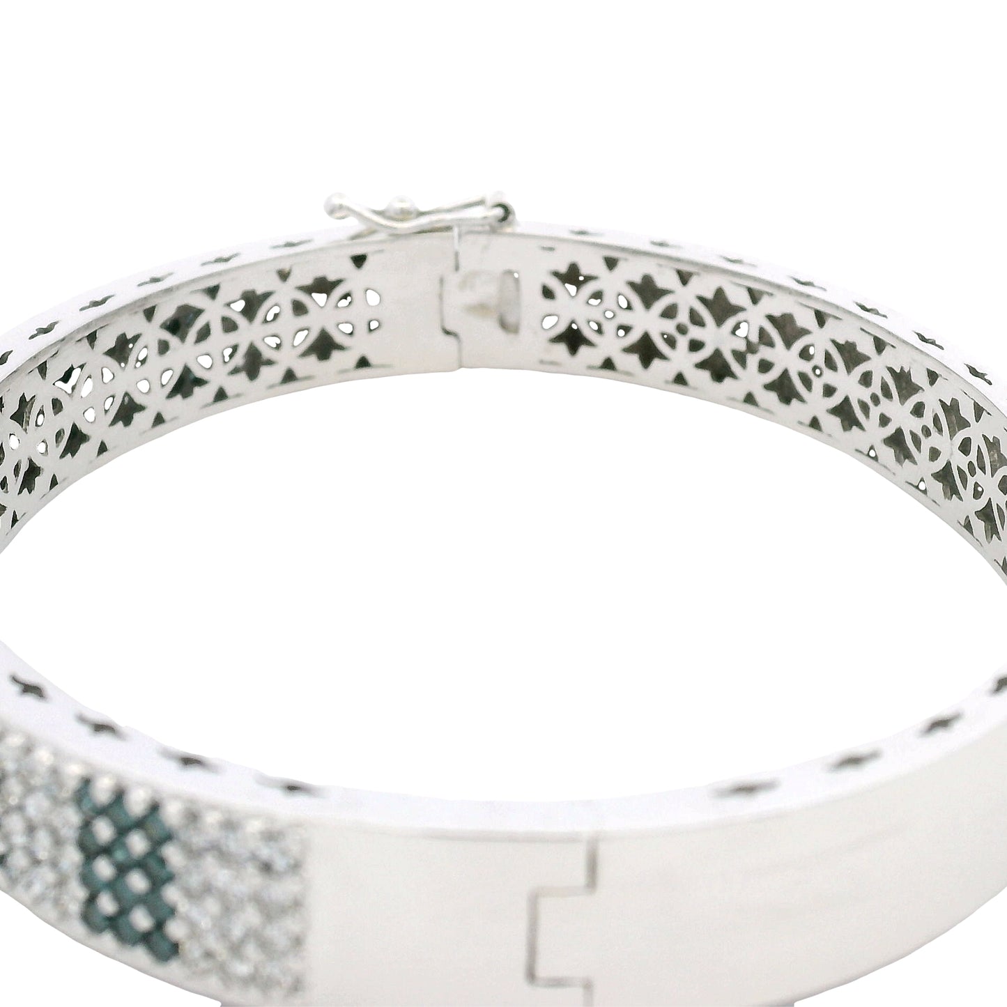 14K White Gold Natural White and Blue Diamond Bangle Bracelet