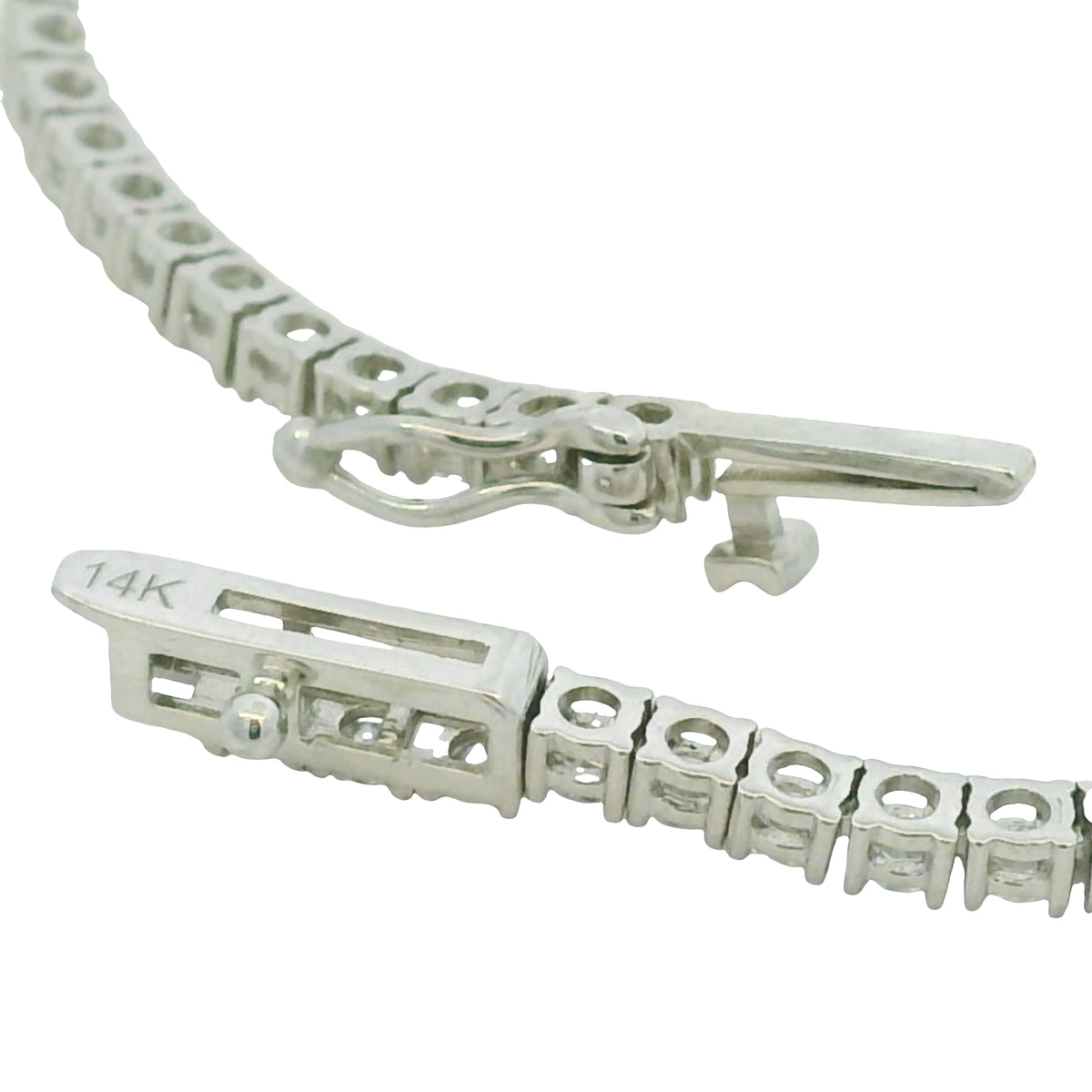 14k White Gold Natural Diamond & Tanzanite Pendant Tennis Necklace — product photo 10