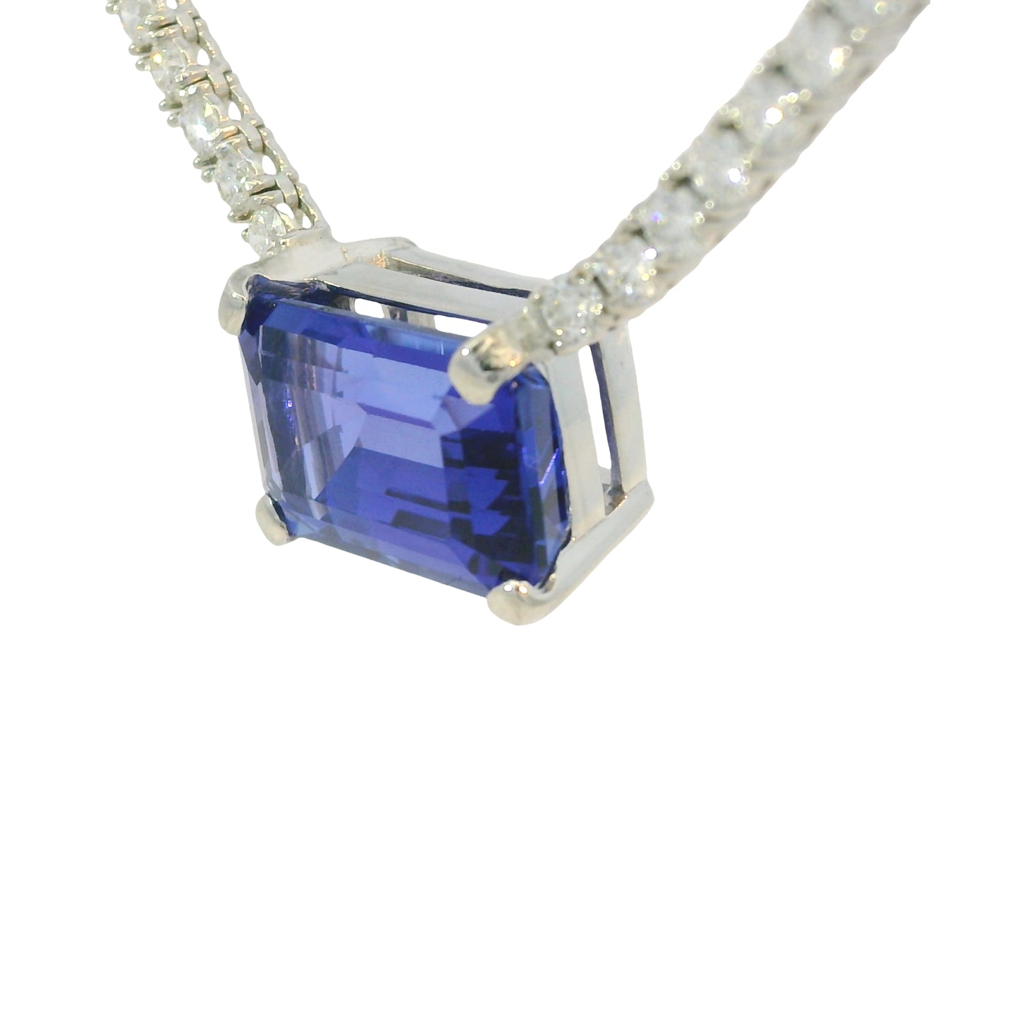 14k White Gold Natural Diamond & Tanzanite Pendant Tennis Necklace