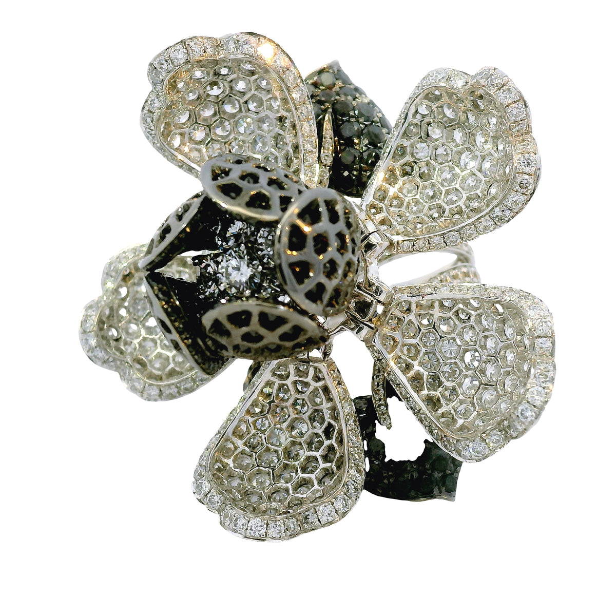 18K White Gold Natural 12.0 Carat Diamond & Black Rhodium Blooming Flower Ring — product photo 13