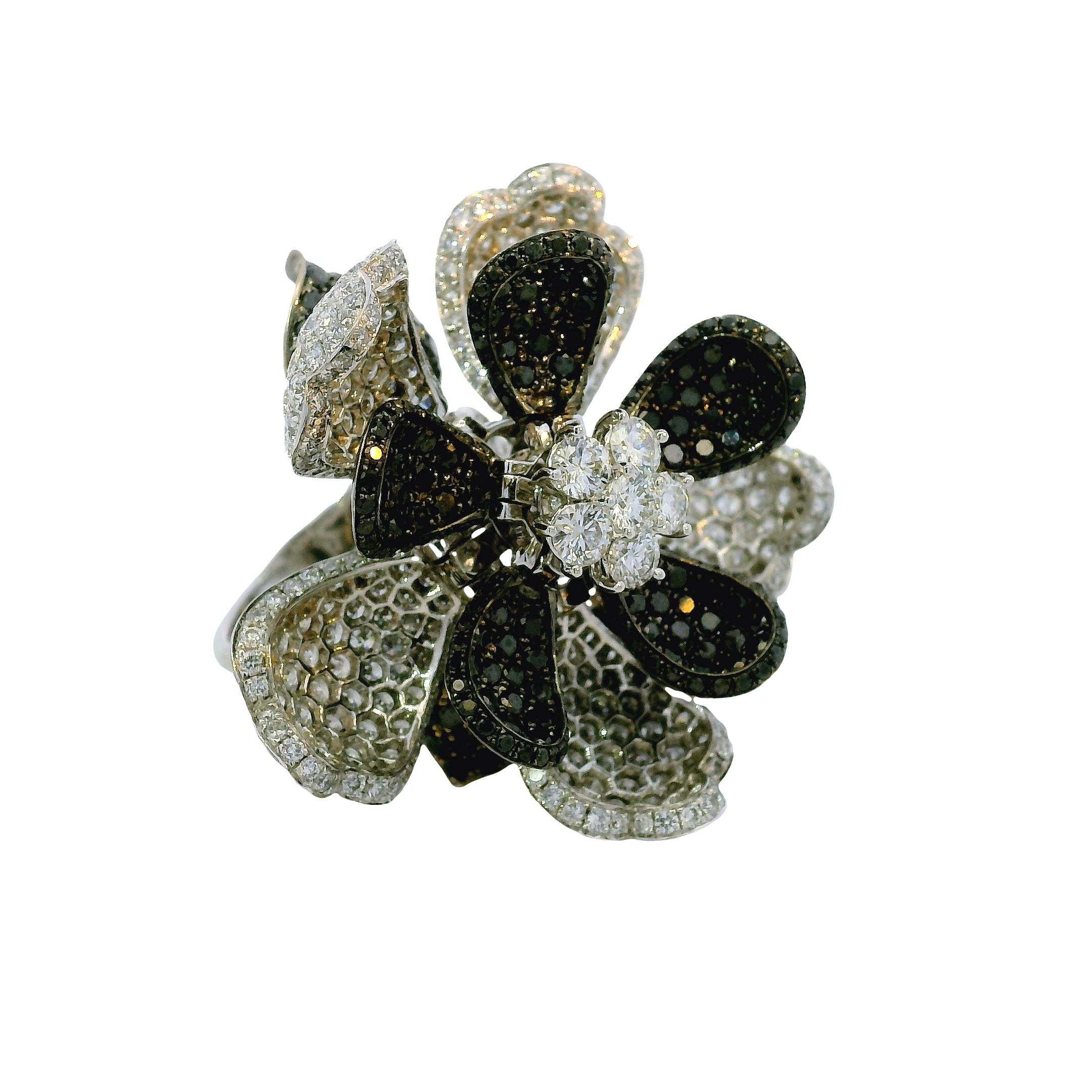 18K White Gold Natural 12.0 Carat Diamond & Black Rhodium Blooming Flower Ring