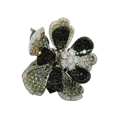 18K White Gold Natural 12.0 Carat Diamond & Black Rhodium Blooming Flower Ring