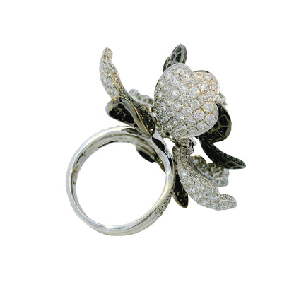 18K White Gold Natural 12.0 Carat Diamond & Black Rhodium Blooming Flower Ring