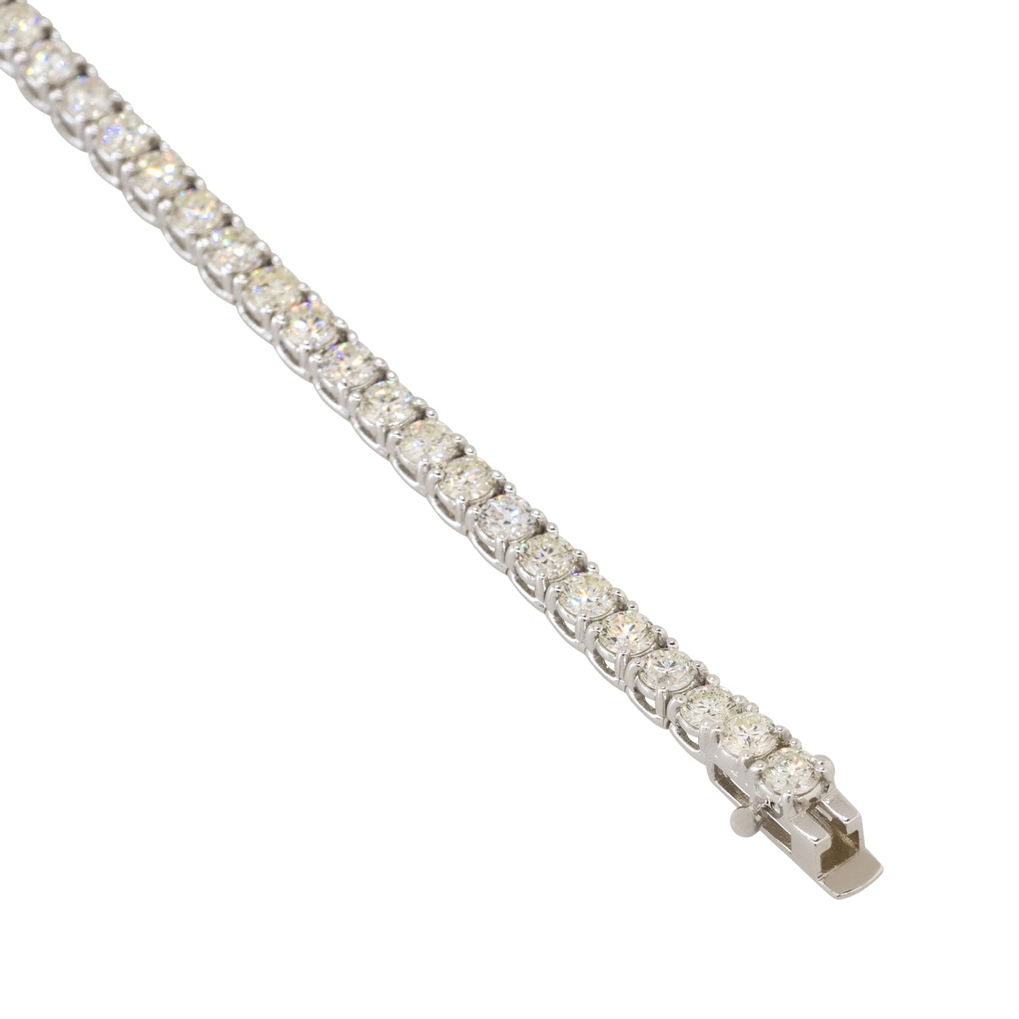 14k White Gold 5.60ctw Round Diamond Tennis 7" Bracelet