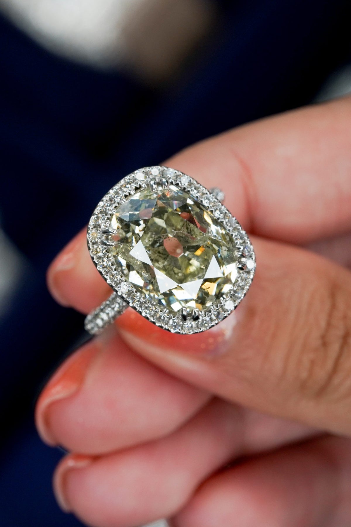 18k White Gold 11.59ctw Cushion Cut Diamond Engagement Ring