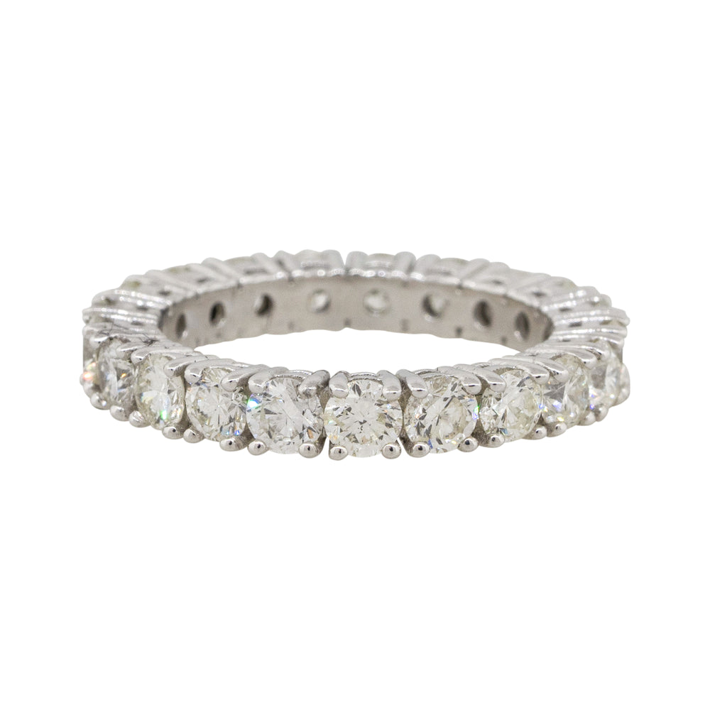 18k White Gold 2.57ctw Round Cut Diamond Eternity Band