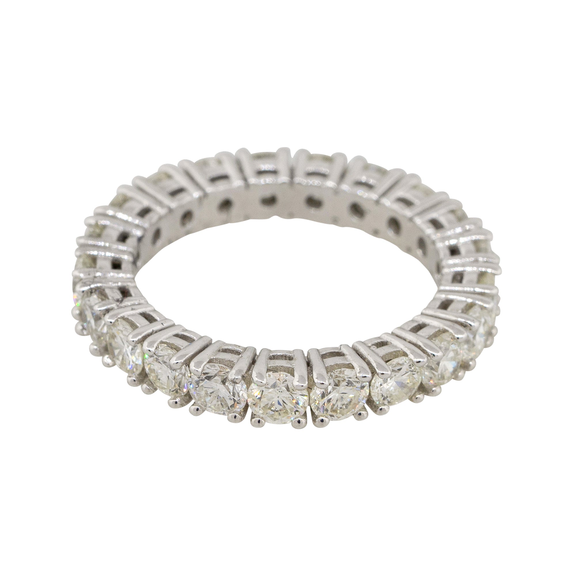18k White Gold 2.57ctw Round Cut Diamond Eternity Band