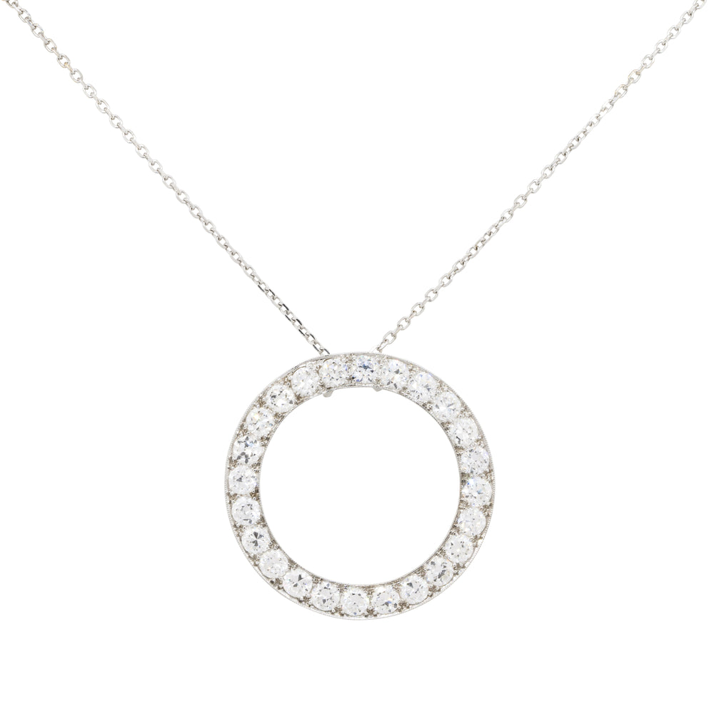 14k White Gold 2.4ctw Diamond Circle Pendant On Chain