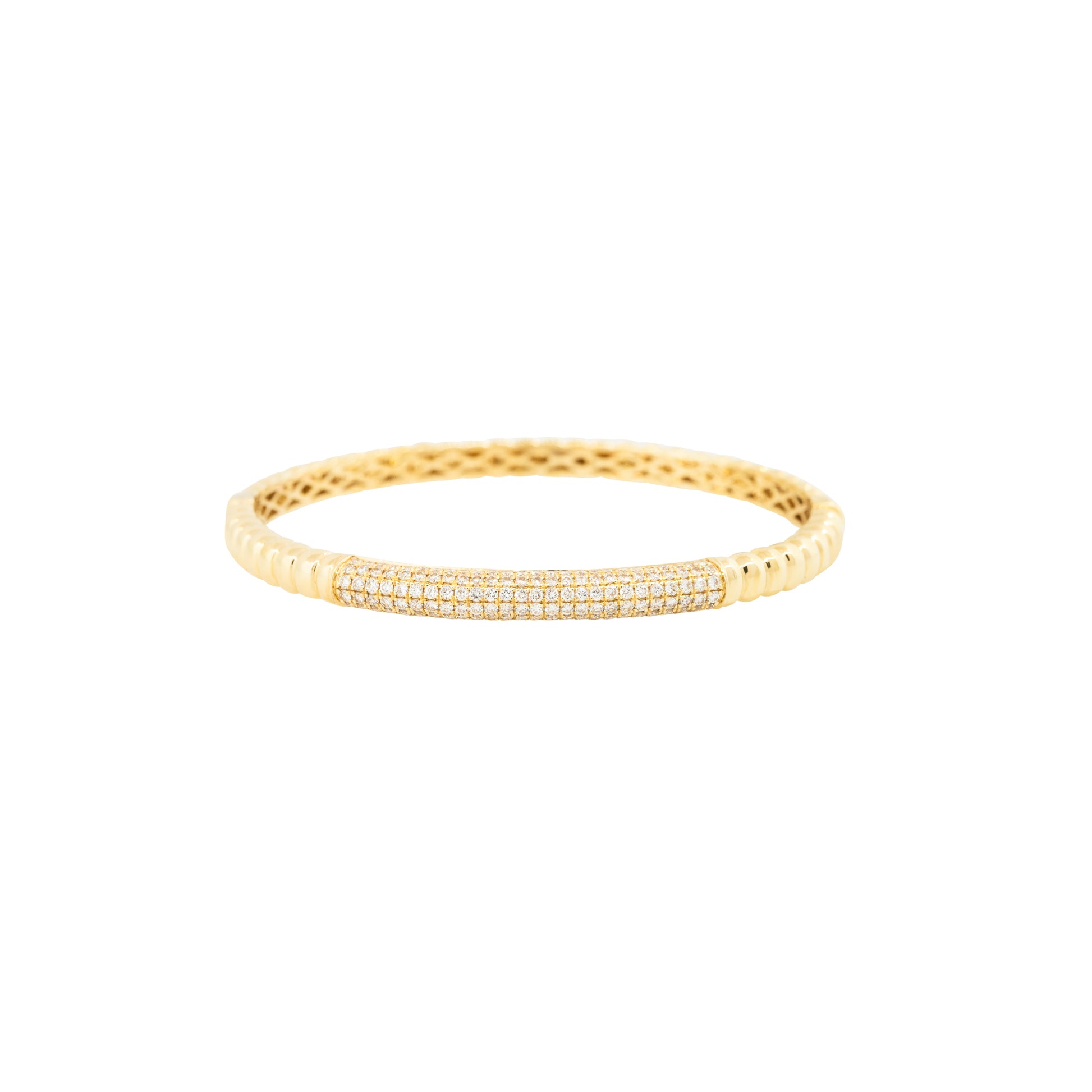18k Yellow Gold 1.30ctw Diamond Ribbed Bangle Bracelet
