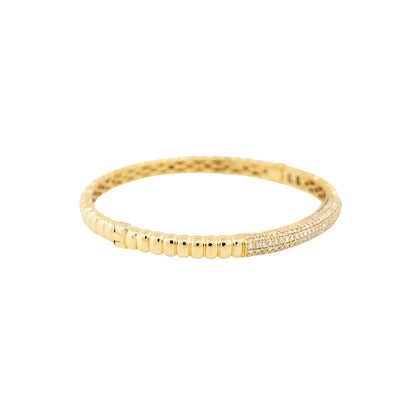 18k Yellow Gold 1.30ctw Diamond Ribbed Bangle Bracelet