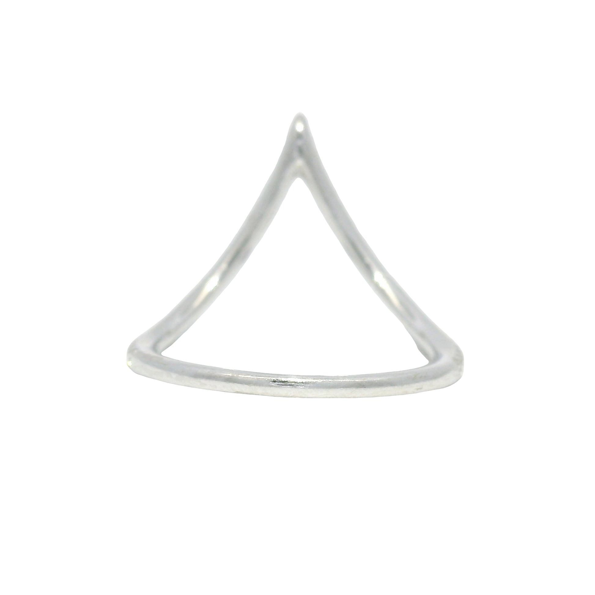 14k White Gold Natural Round Brilliant Cut Diamond Chevron Ring