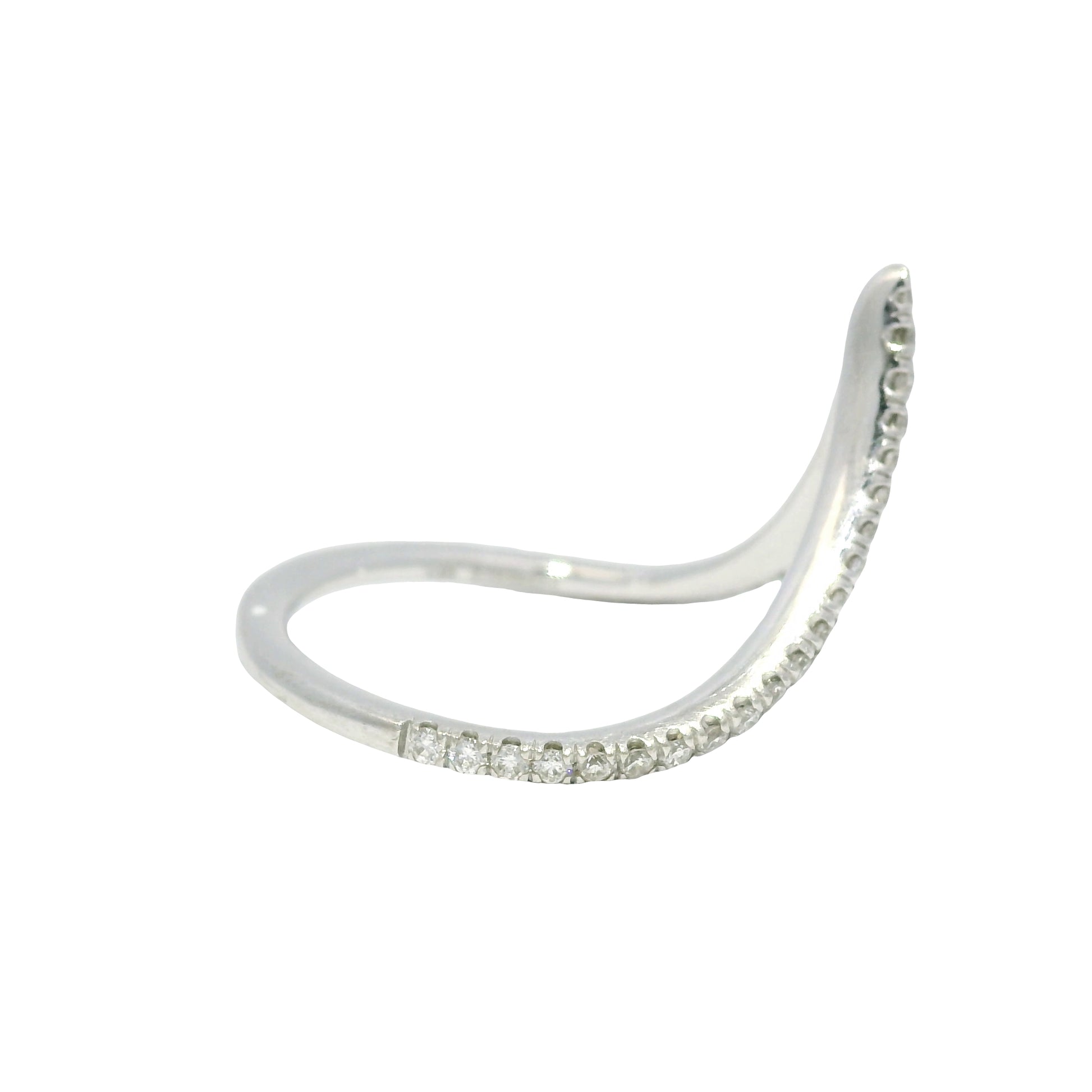 14k White Gold Natural Round Brilliant Cut Diamond Chevron Ring