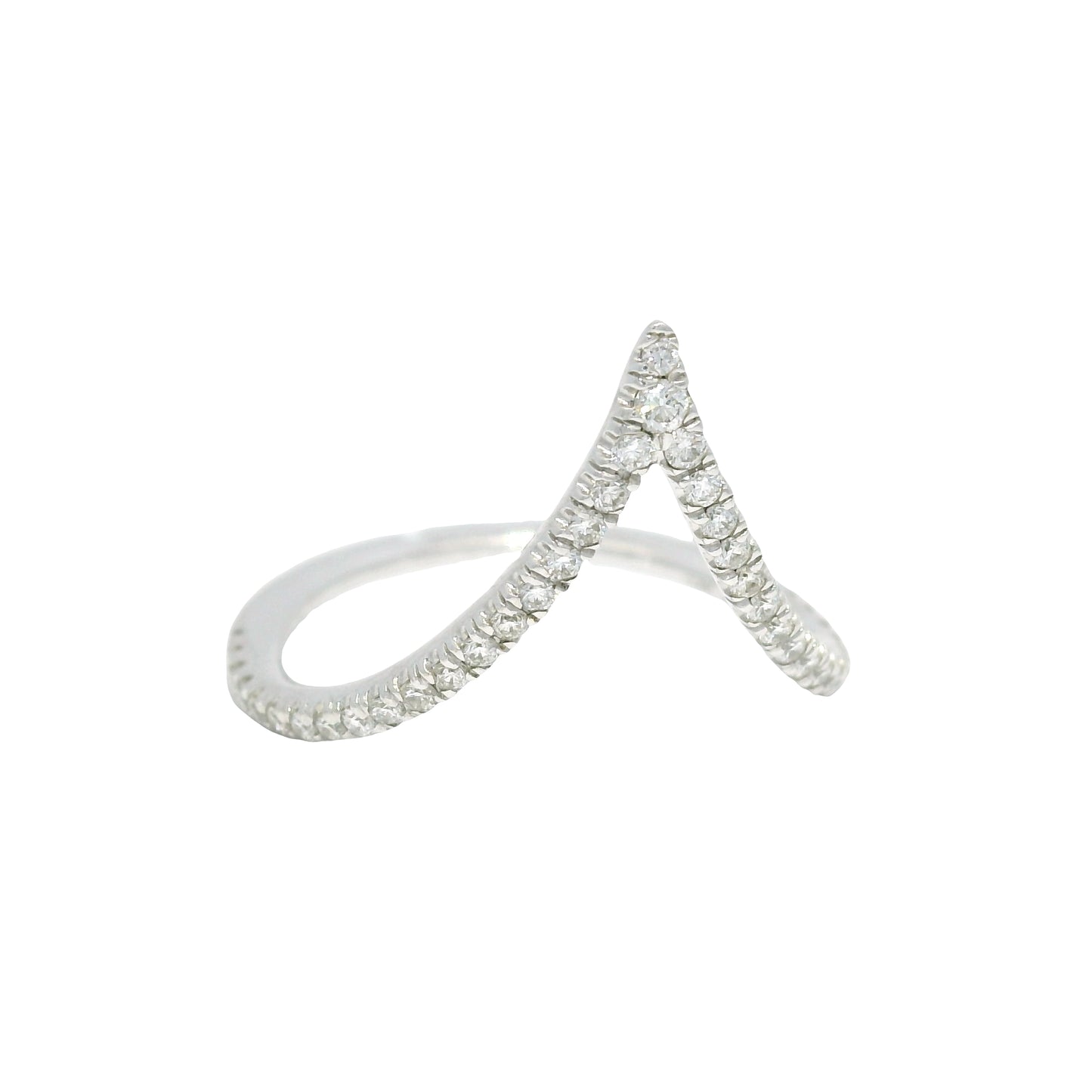 14k White Gold Natural Round Brilliant Cut Diamond Chevron Ring