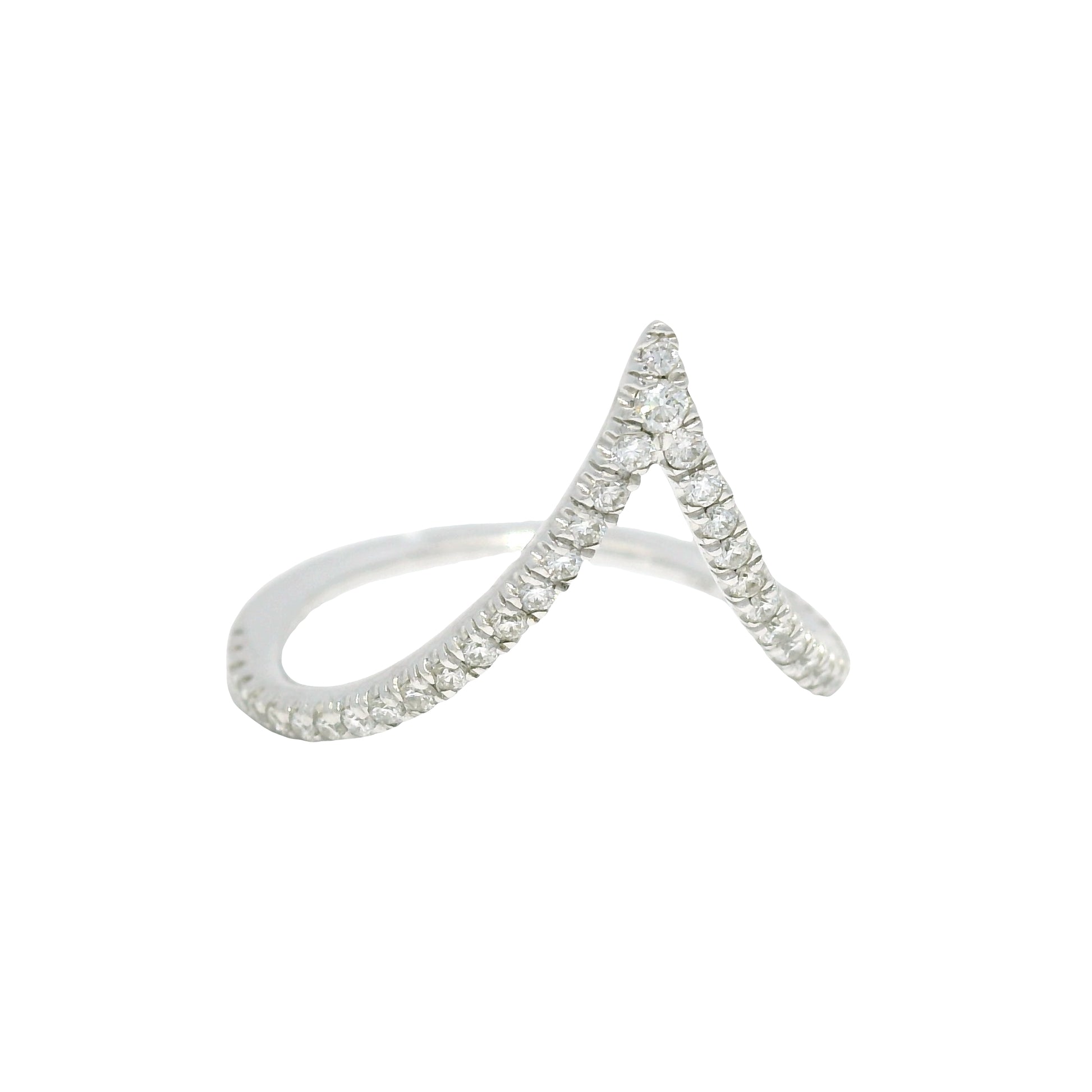 14k White Gold Natural Round Brilliant Cut Diamond Chevron Ring