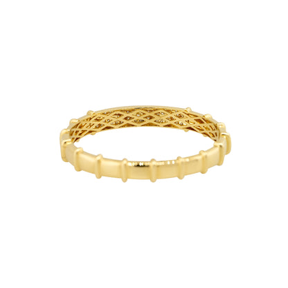 18k Yellow Gold 2.02ctw Pave Diamond Wide Ribbed Bangle