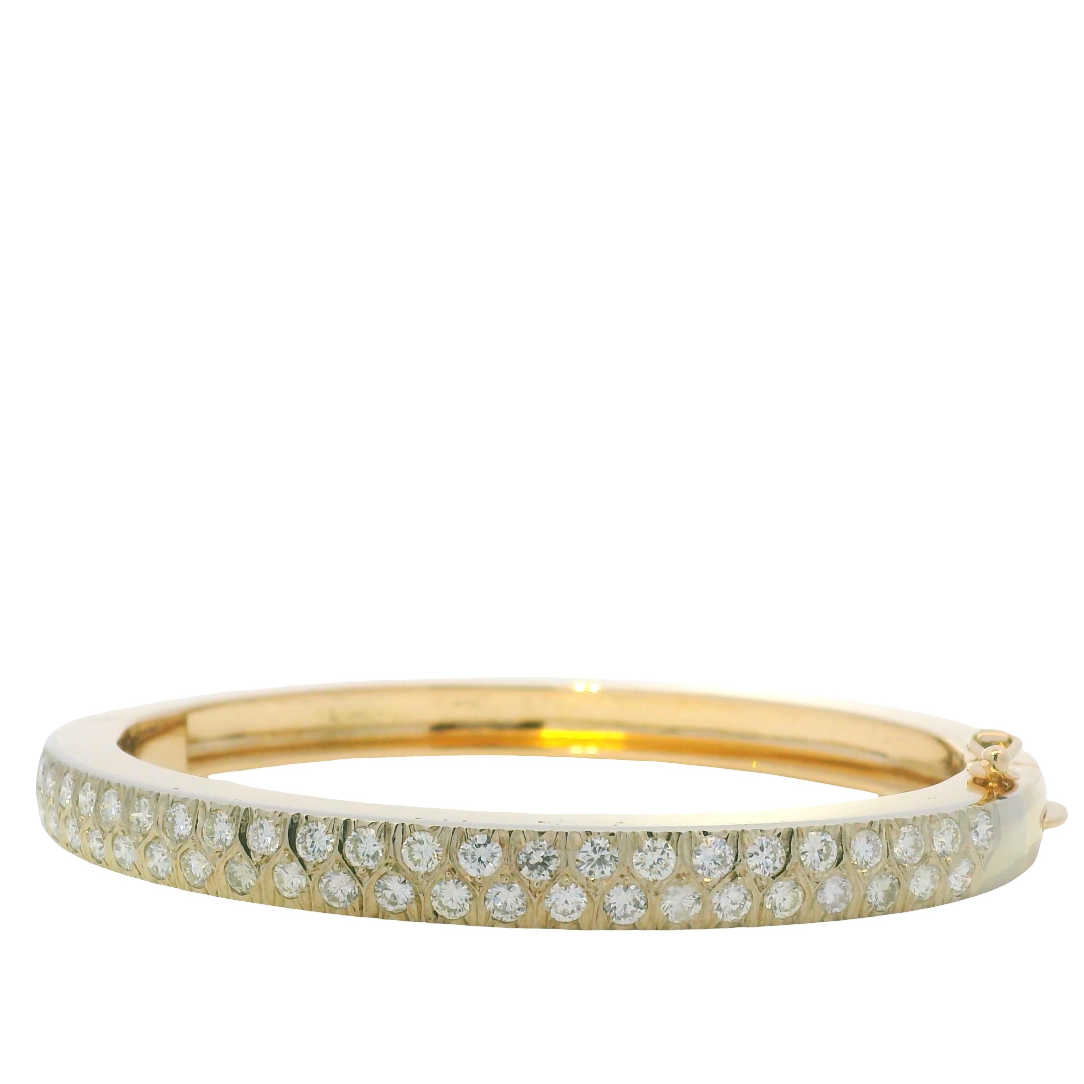 14K Yellow Gold Natural Round Brilliant Cut Diamond Bangle