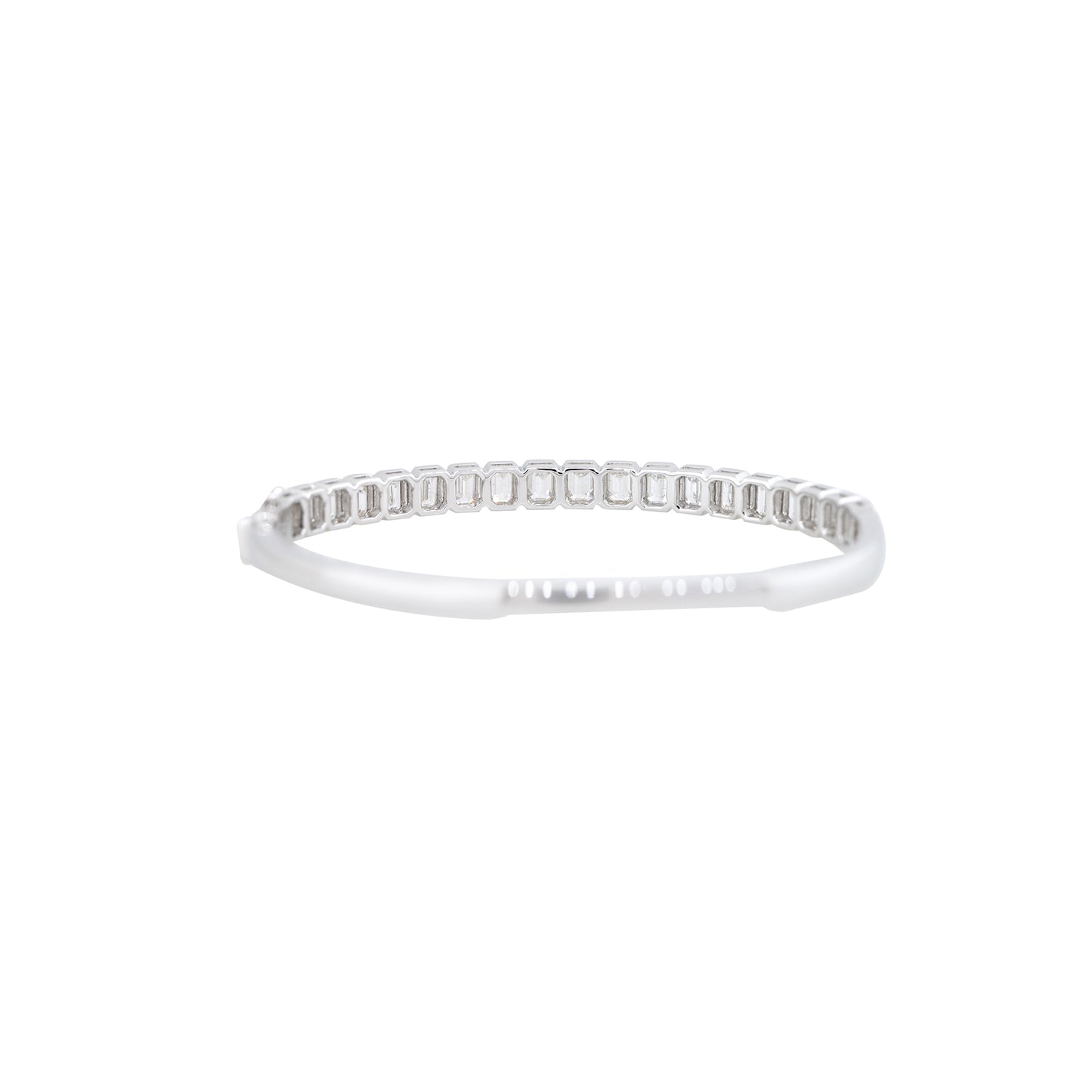 18k White Gold 4.7ctw Emerald Cut Diamond Bangle Bracelet