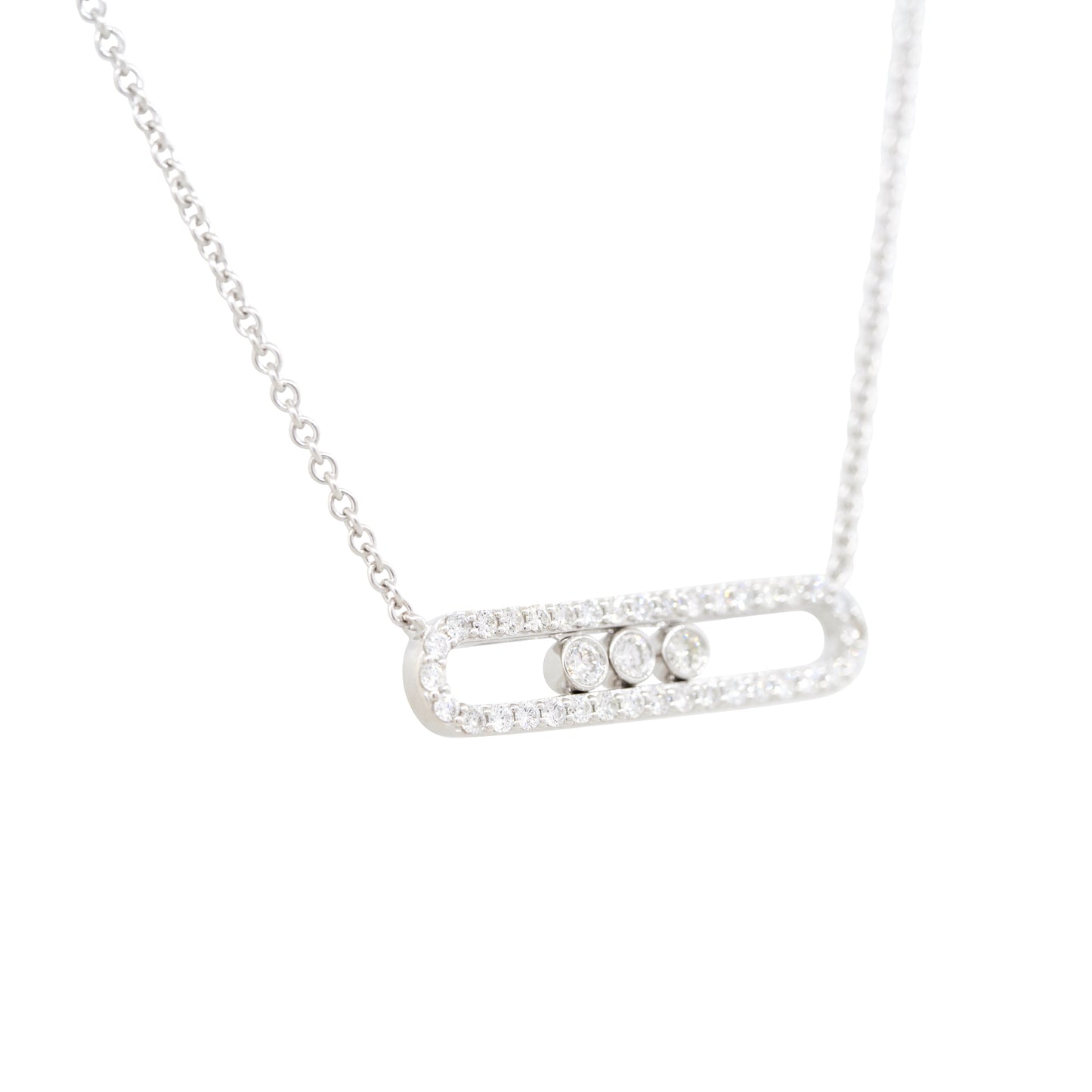 18k White Gold 0.70ctw Floating Diamond Oval Link Pendant Necklace