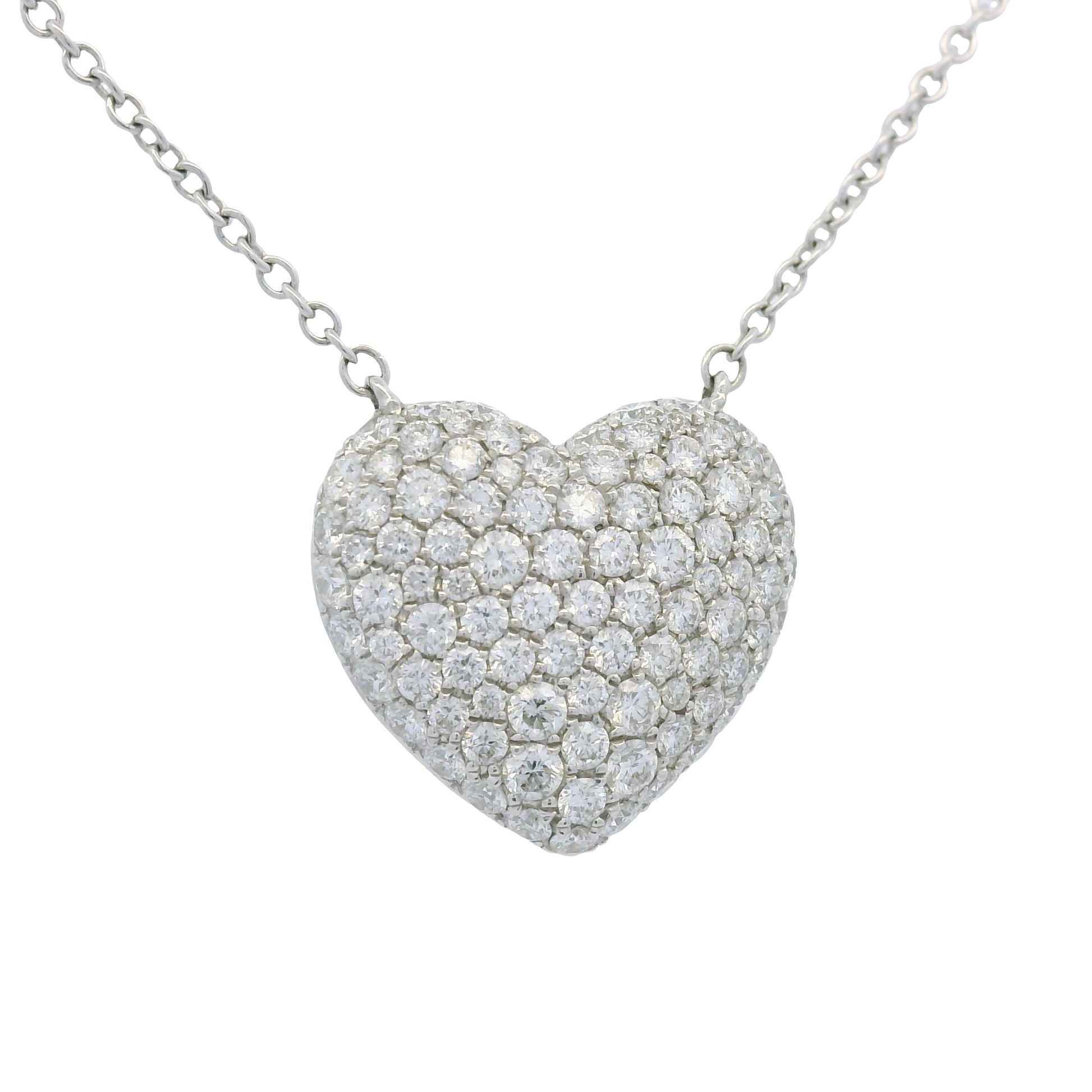 18k White Gold Natural Diamond Pave Heart Pendant Necklace