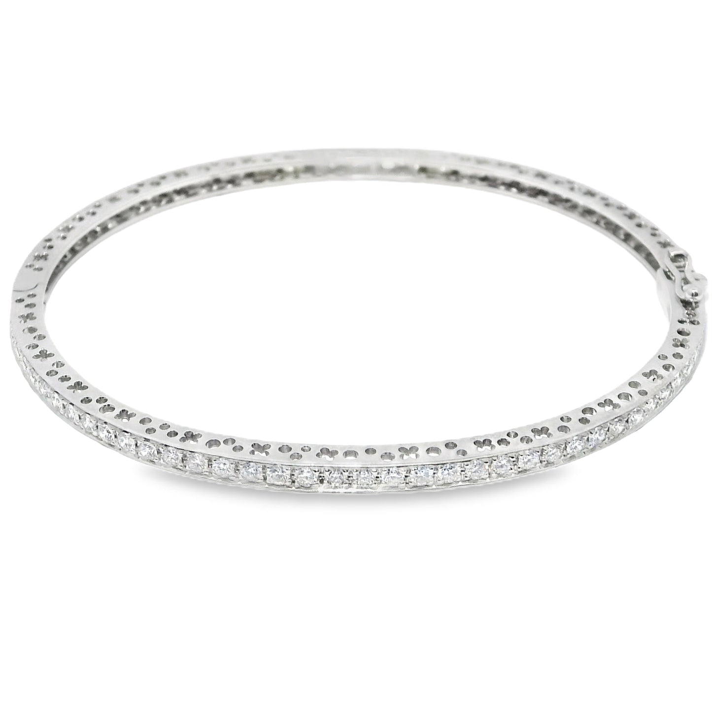 18k White Gold Natural 1.45 Carat Diamond Bangle Bracelet