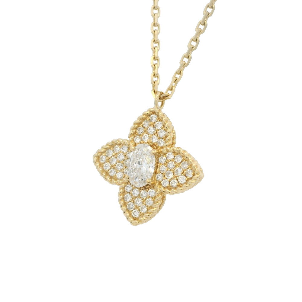 18k Yellow Gold Oval Shape Diamond Pave Clover Pendant Necklace — product photo 2