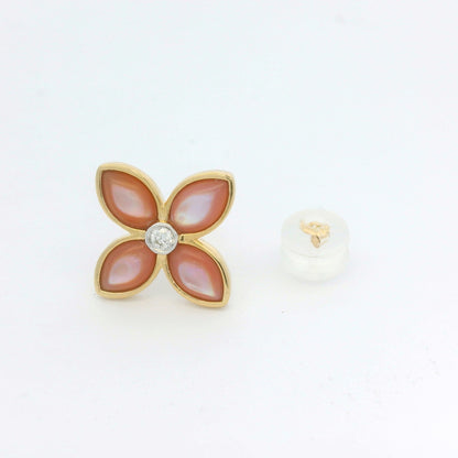 18k Yellow Gold Mother of Pearl & Diamond Flower Stud Earrings