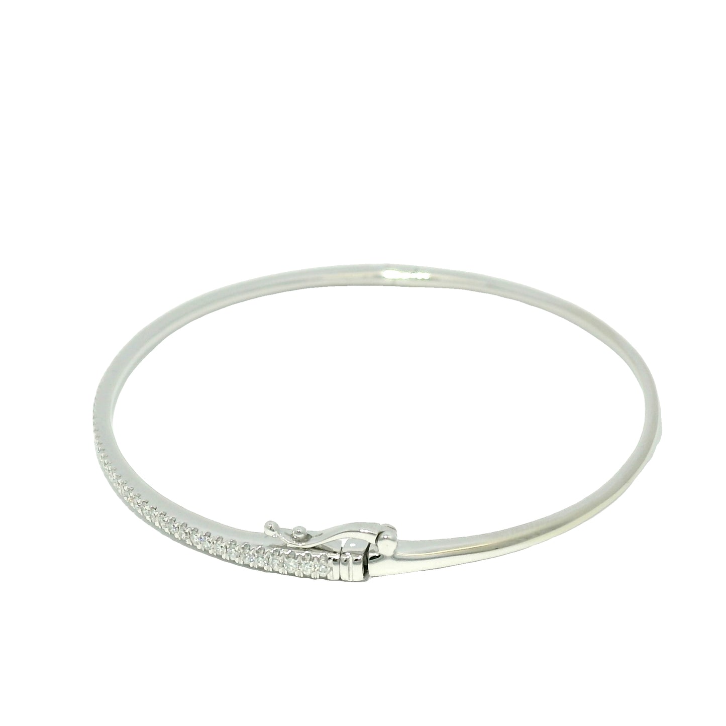 18k White Gold Natural 0.90 Carat Diamond Thin Bangle Bracelet