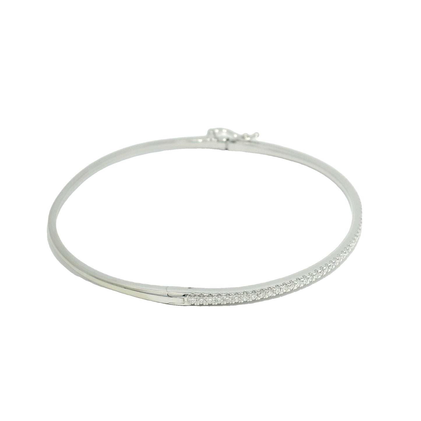 18k White Gold Natural 0.90 Carat Diamond Thin Bangle Bracelet