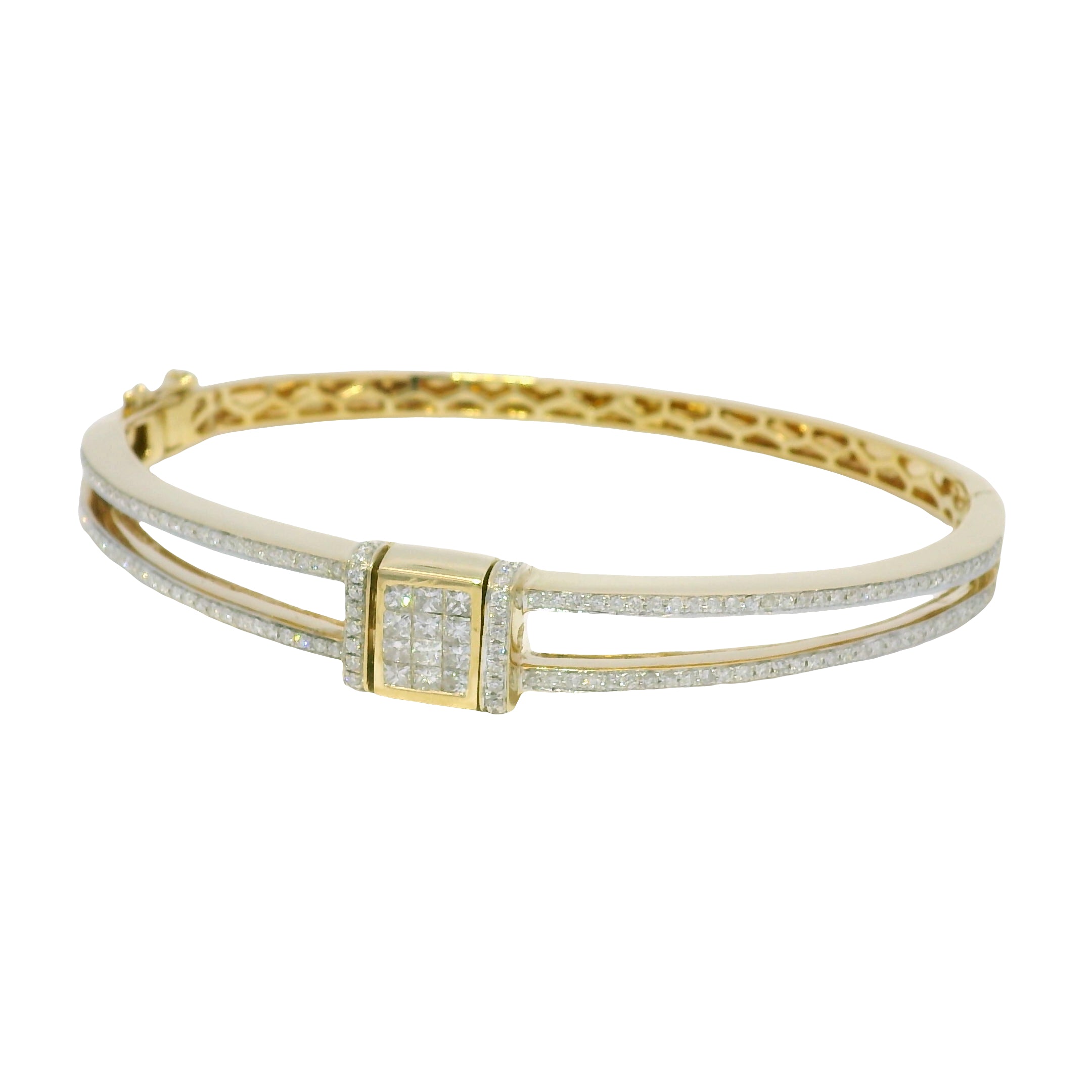 14k Yellow Gold 1.43 Carat White & Blue Irradiated Diamond Bangle Bracelet