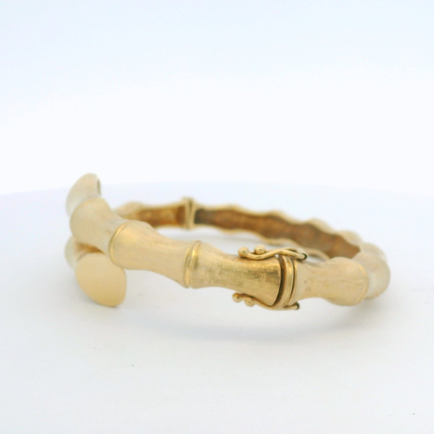 14K Yellow Gold Bamboo Style Crossover Bangle Bracelet