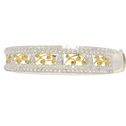 18k Two Tone Gold Natural Diamond Floral Design Bangle Bracelet